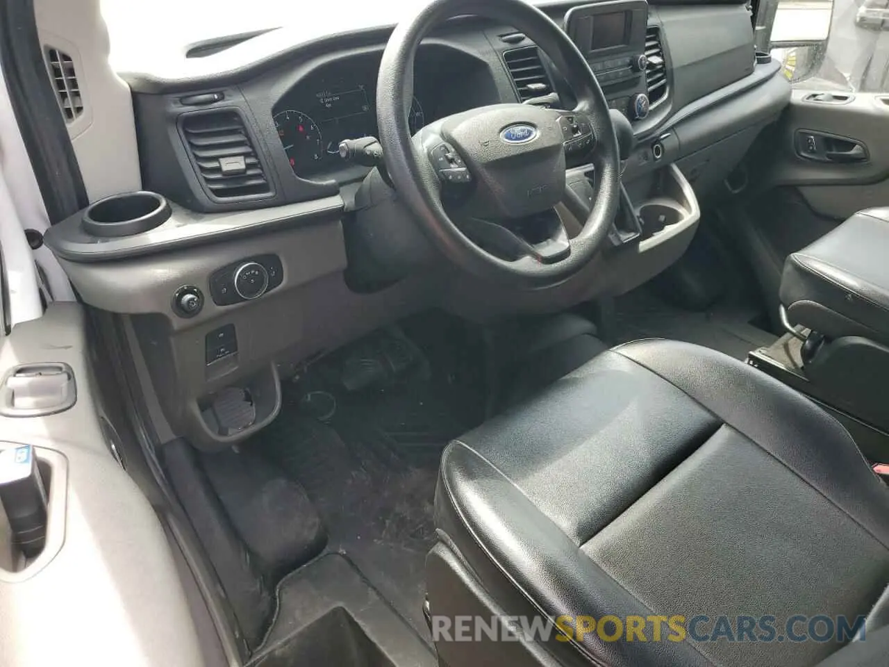 8 Photograph of a damaged car 1FTBR1X89NKA23546 FORD TRANSIT 2022
