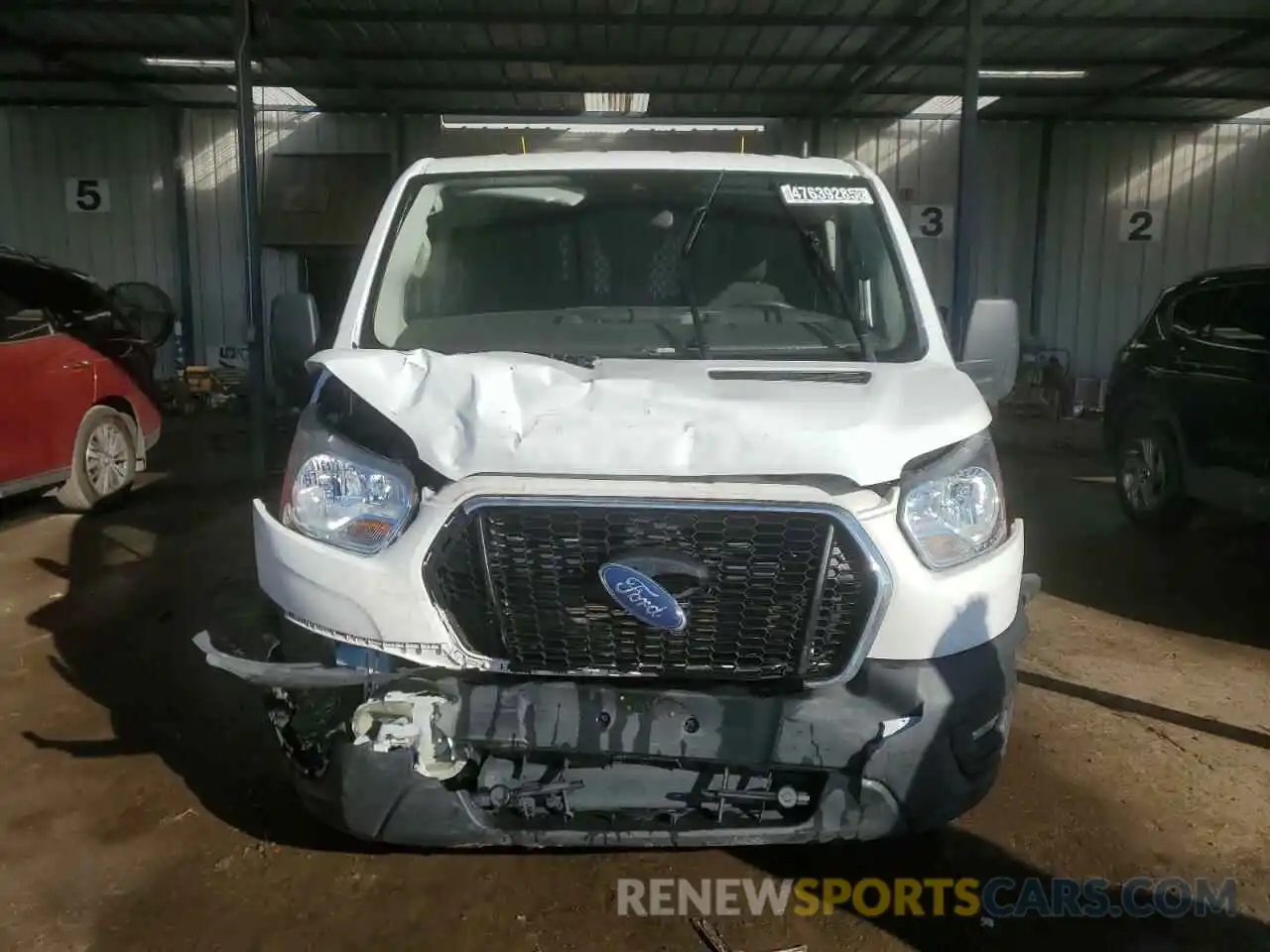 5 Photograph of a damaged car 1FTBR1Y85NKA24238 FORD TRANSIT 2022