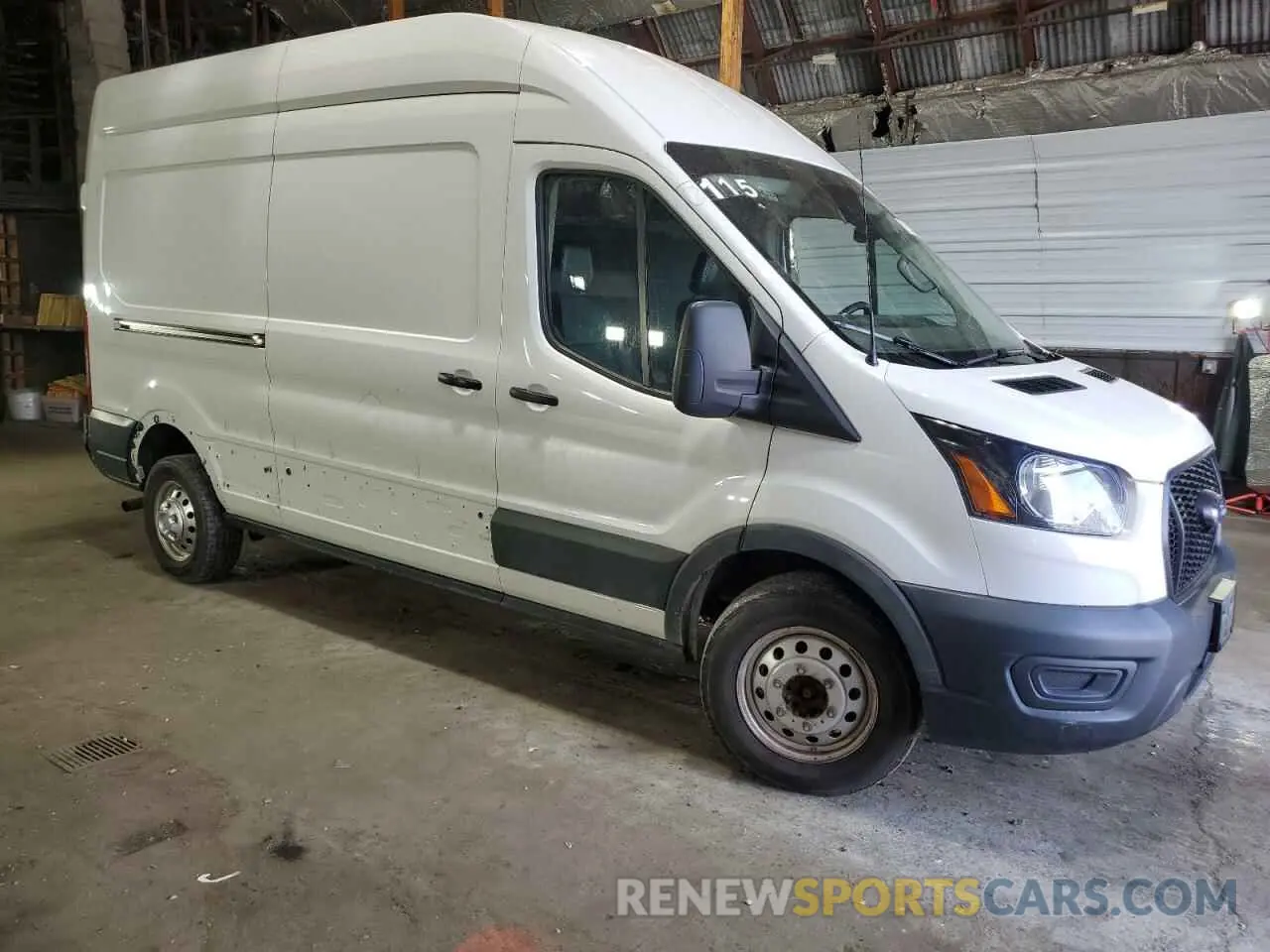 4 Photograph of a damaged car 1FTBR2X81NKA63951 FORD TRANSIT 2022