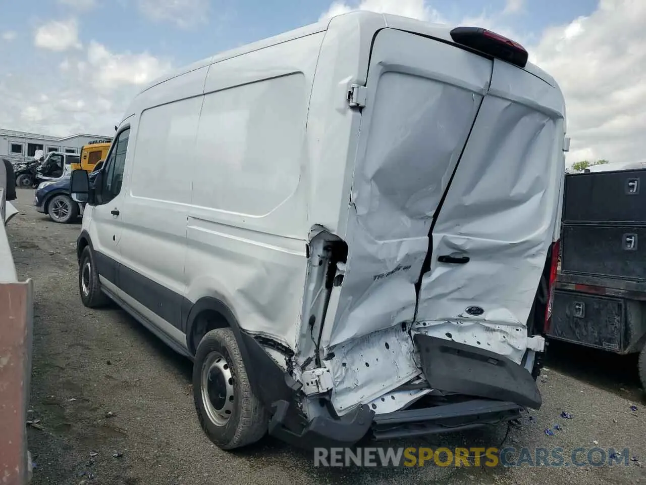 2 Photograph of a damaged car 1FTYE1C83NKA48423 FORD TRANSIT 2022