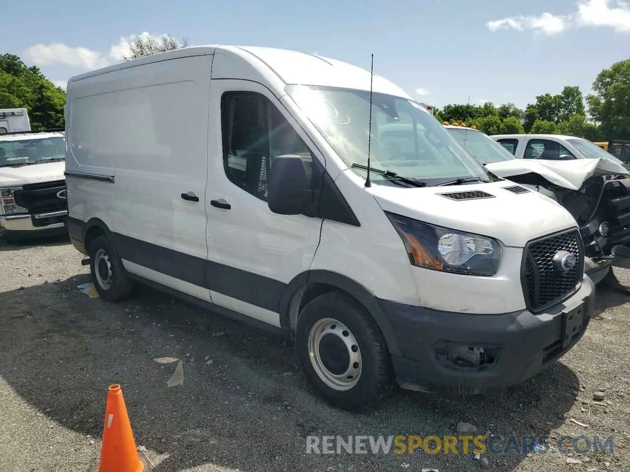 4 Photograph of a damaged car 1FTYE1C83NKA48423 FORD TRANSIT 2022