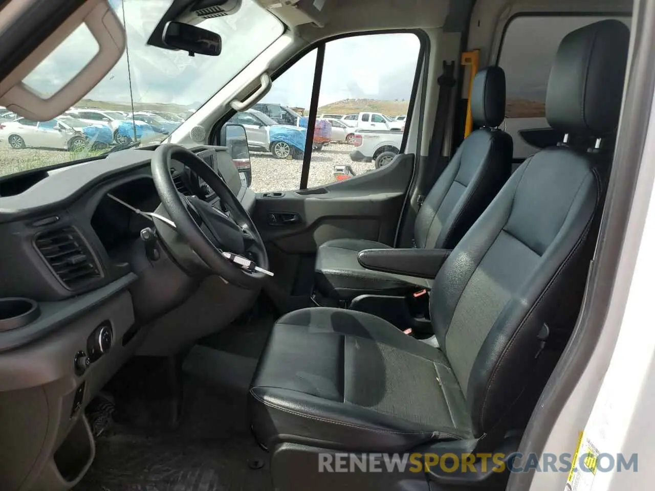 7 Photograph of a damaged car 1FTYE1C86NKA58458 FORD TRANSIT 2022