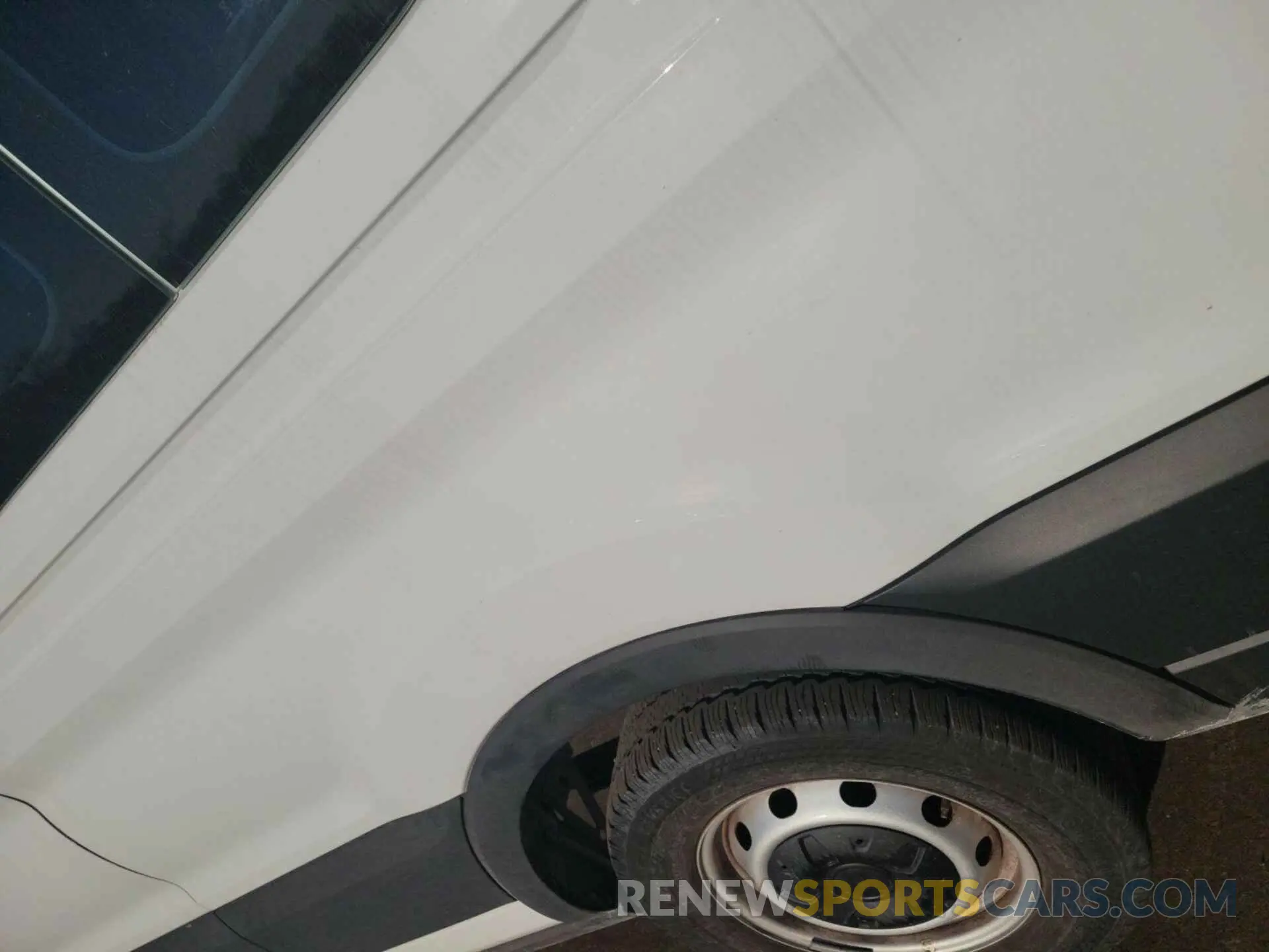 18 Photograph of a damaged car 1FBAX2C82PKB52779 FORD TRANSIT 2023