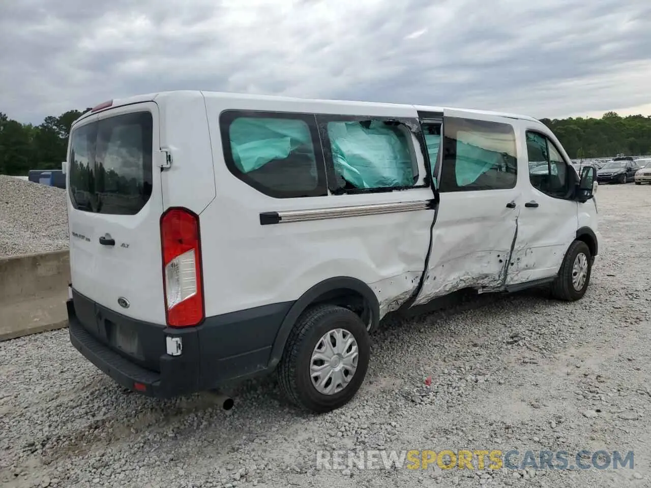 3 Photograph of a damaged car 1FBAX2Y82PKA49323 FORD TRANSIT 2023