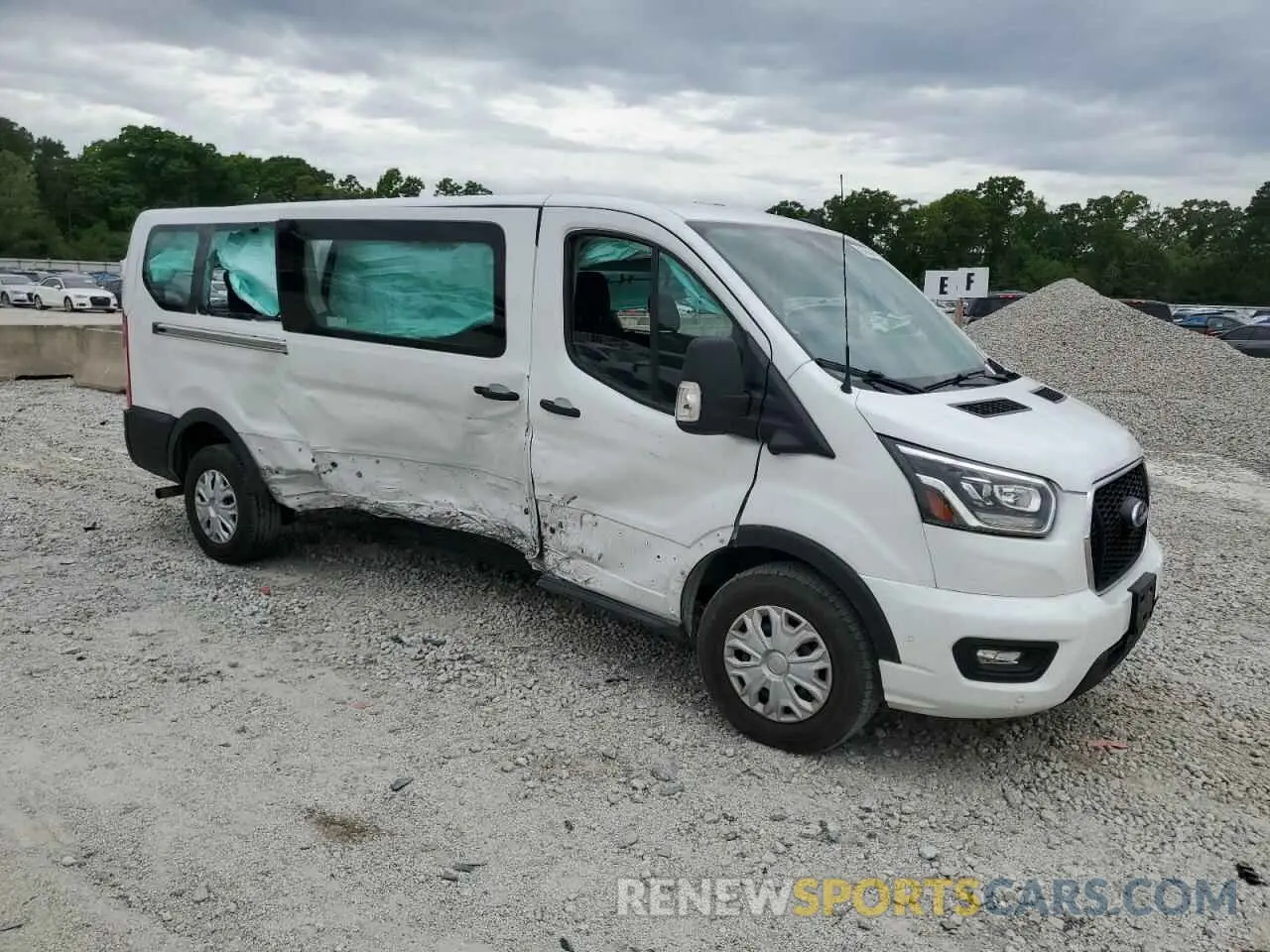4 Photograph of a damaged car 1FBAX2Y82PKA49323 FORD TRANSIT 2023