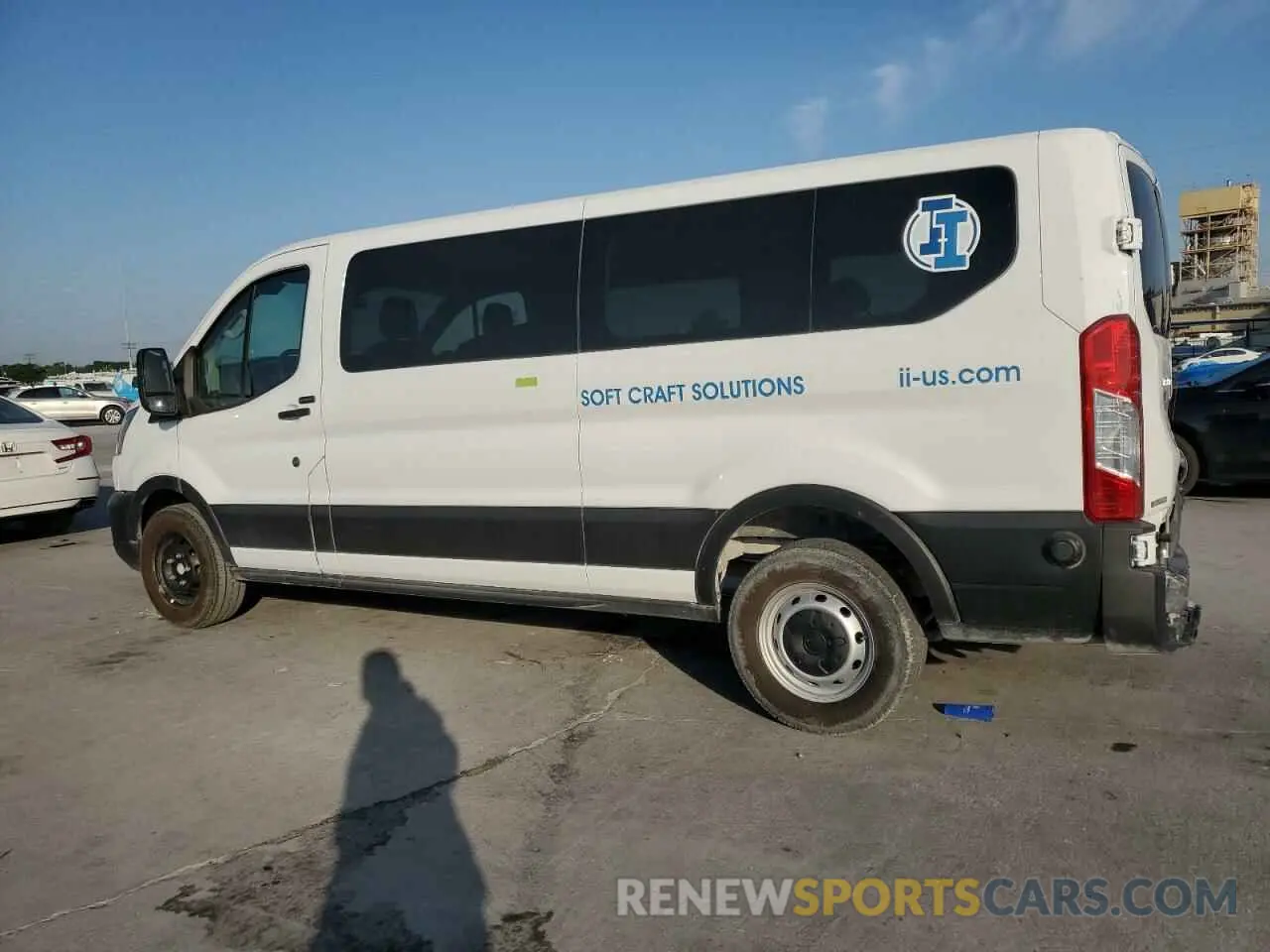 2 Photograph of a damaged car 1FBAX2Y82PKB73172 FORD TRANSIT 2023