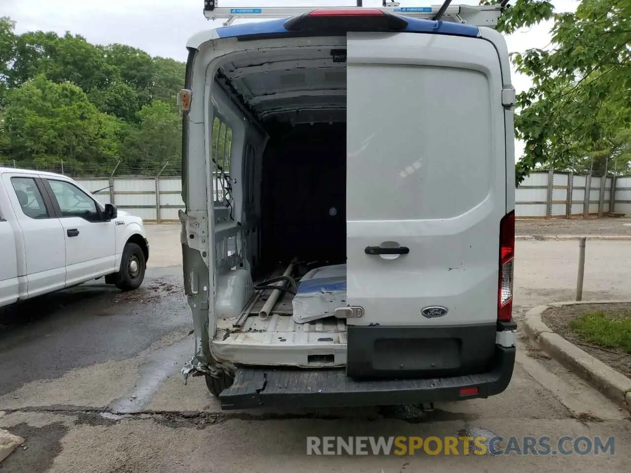 6 Photograph of a damaged car 1FTBR1C87PKA31959 FORD TRANSIT 2023