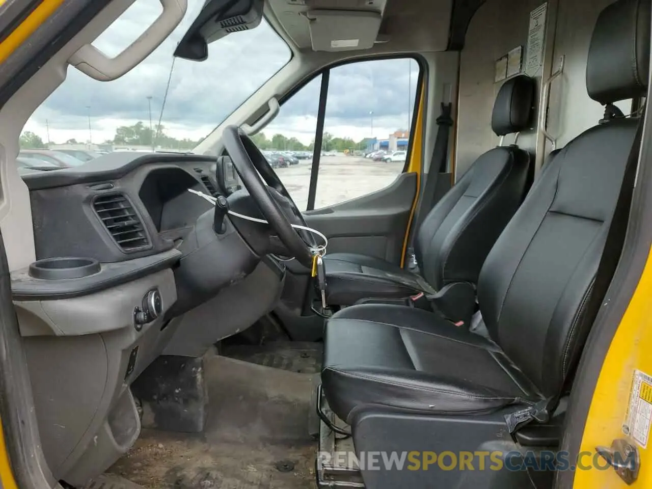 7 Photograph of a damaged car 1FTBR1X81PKA73943 FORD TRANSIT 2023