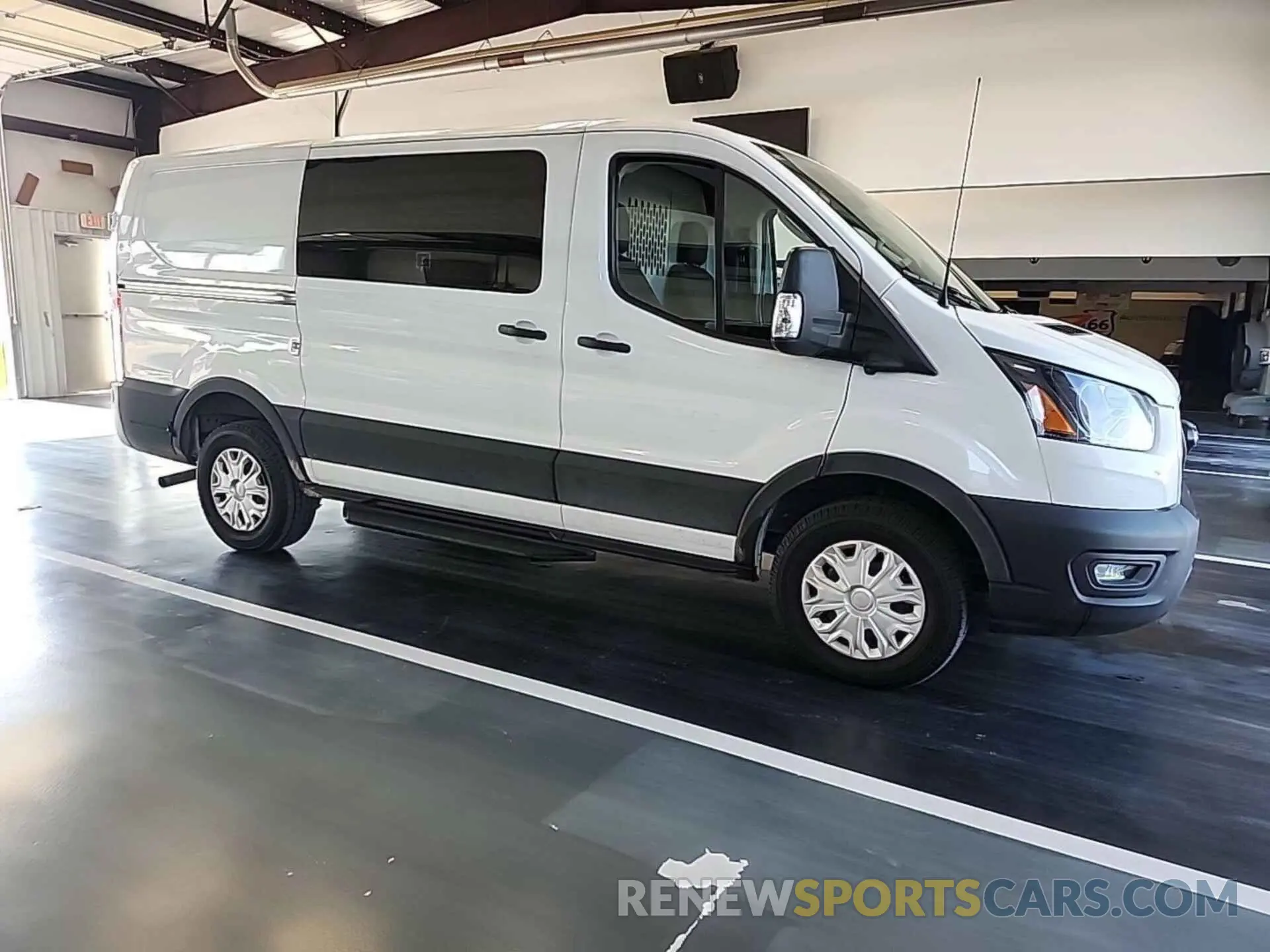 16 Photograph of a damaged car 1FTBR1Y81PKA72158 FORD TRANSIT 2023