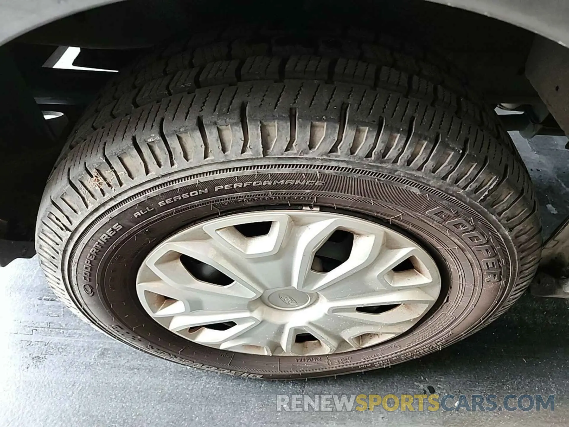 23 Photograph of a damaged car 1FTBR1Y81PKA72158 FORD TRANSIT 2023