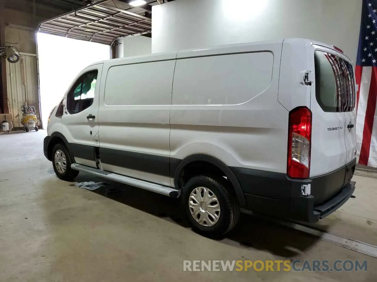 2 Photograph of a damaged car 1FTBR1Y81PKB80568 FORD TRANSIT 2023