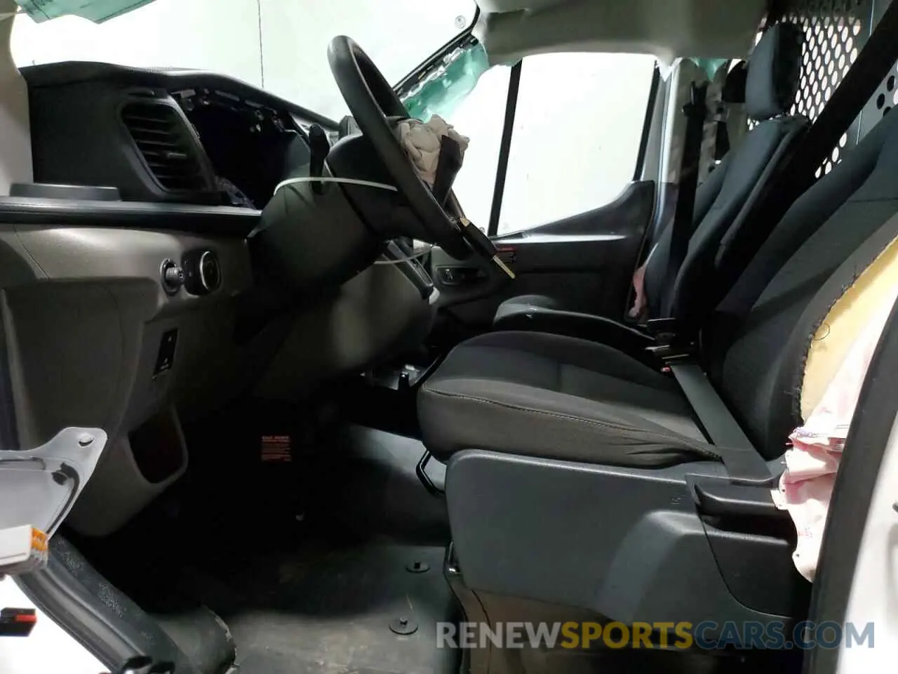 7 Photograph of a damaged car 1FTBR1Y81PKB80568 FORD TRANSIT 2023