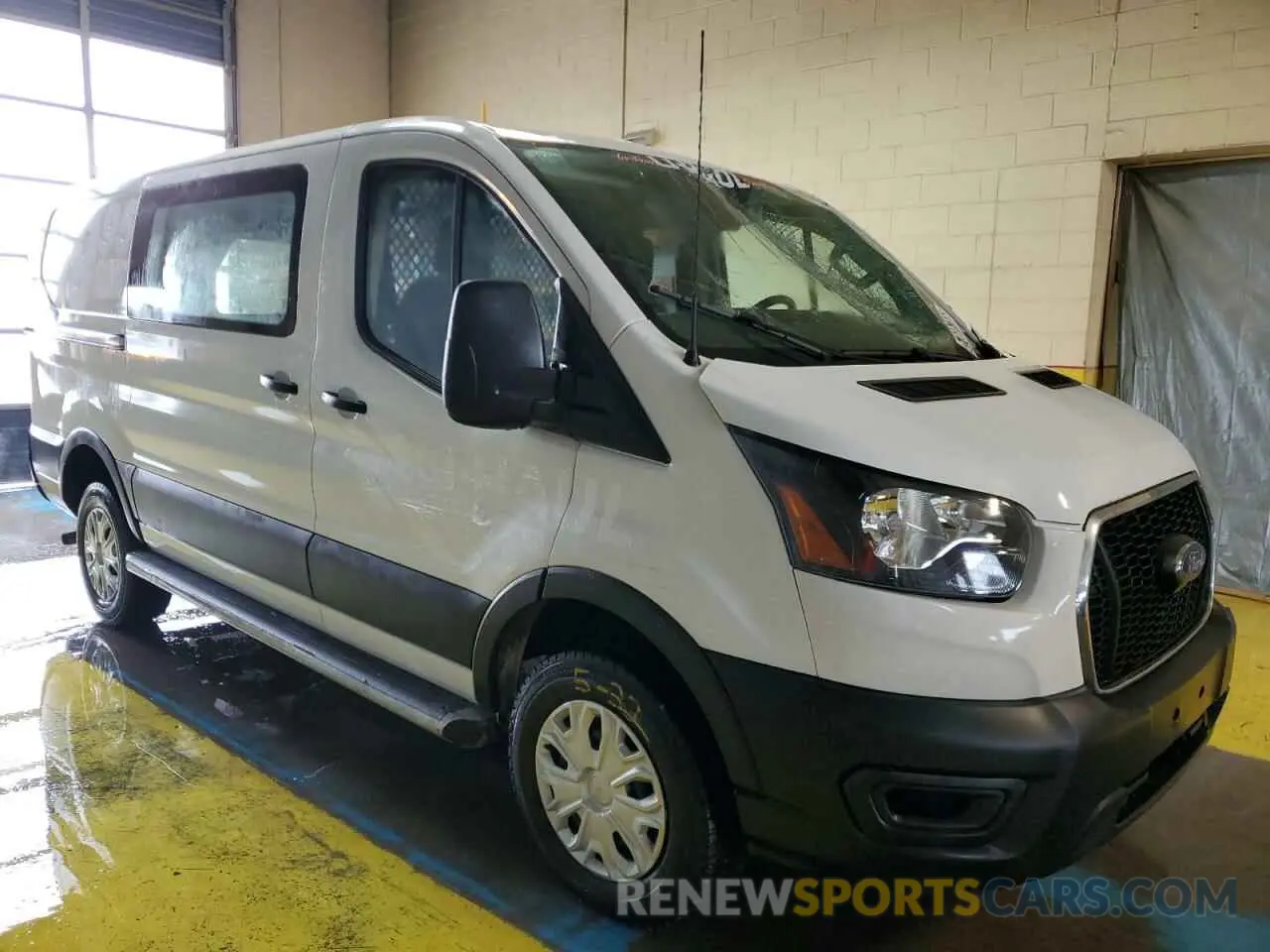 4 Photograph of a damaged car 1FTBR1Y83PKB06391 FORD TRANSIT 2023