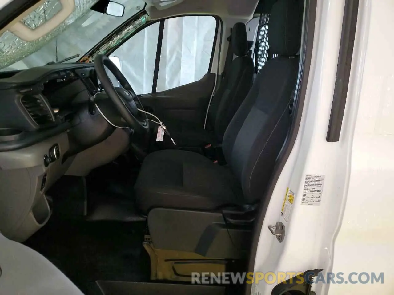 7 Photograph of a damaged car 1FTBR1Y83PKB06391 FORD TRANSIT 2023