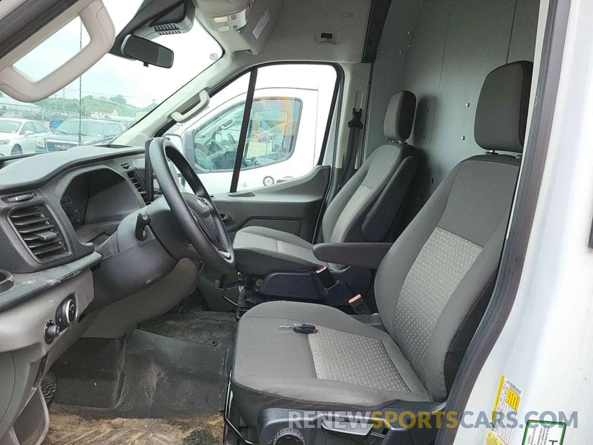 15 Photograph of a damaged car 1FTBR2X85PKA59310 FORD TRANSIT 2023
