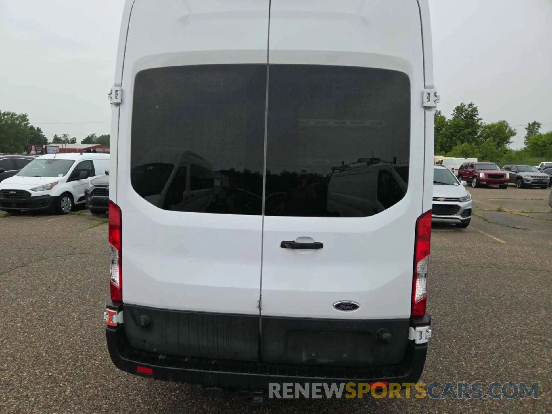 16 Photograph of a damaged car 1FTBR2X85PKA59310 FORD TRANSIT 2023
