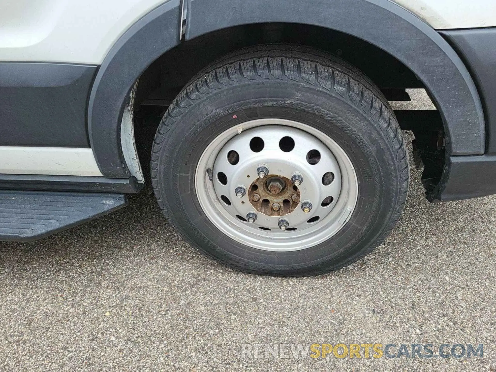 6 Photograph of a damaged car 1FTBR2X85PKA59310 FORD TRANSIT 2023