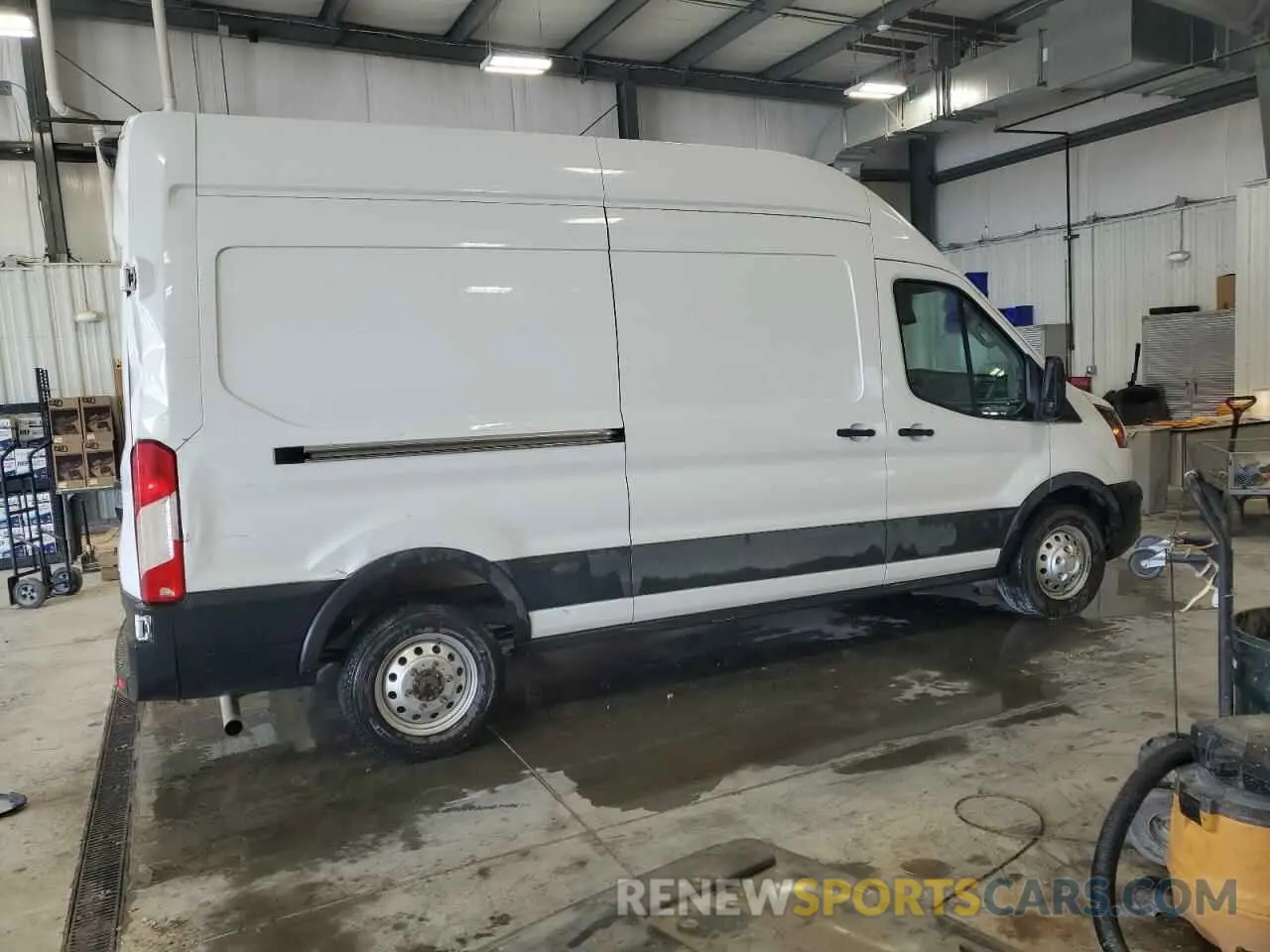 3 Photograph of a damaged car 1FTBR2X89PKB38480 FORD TRANSIT 2023