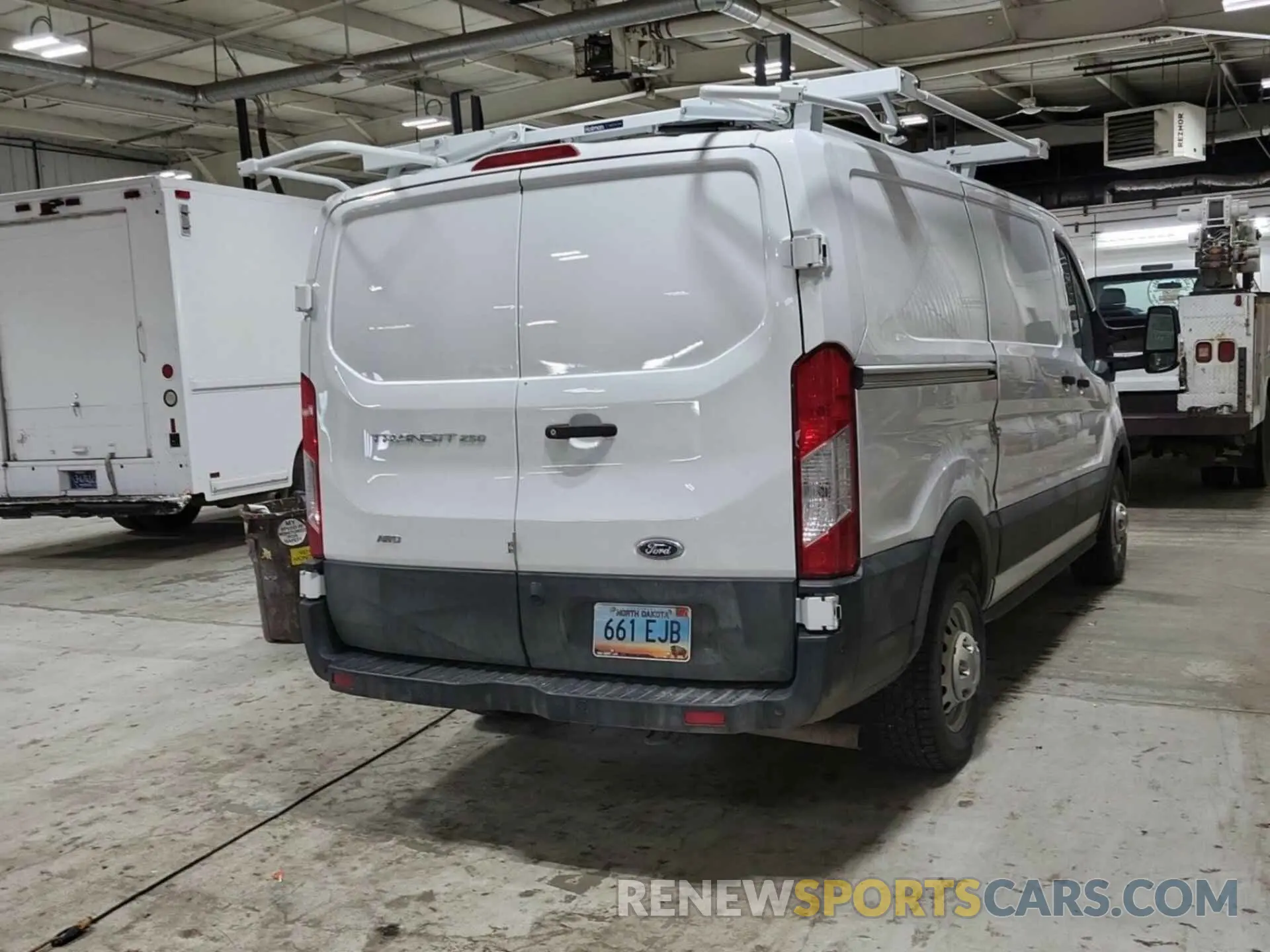 15 Photograph of a damaged car 1FTBR2Y81PKA29686 FORD TRANSIT 2023