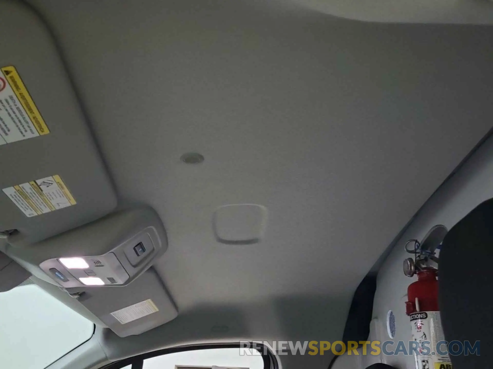 17 Photograph of a damaged car 1FTBR2Y81PKA29686 FORD TRANSIT 2023