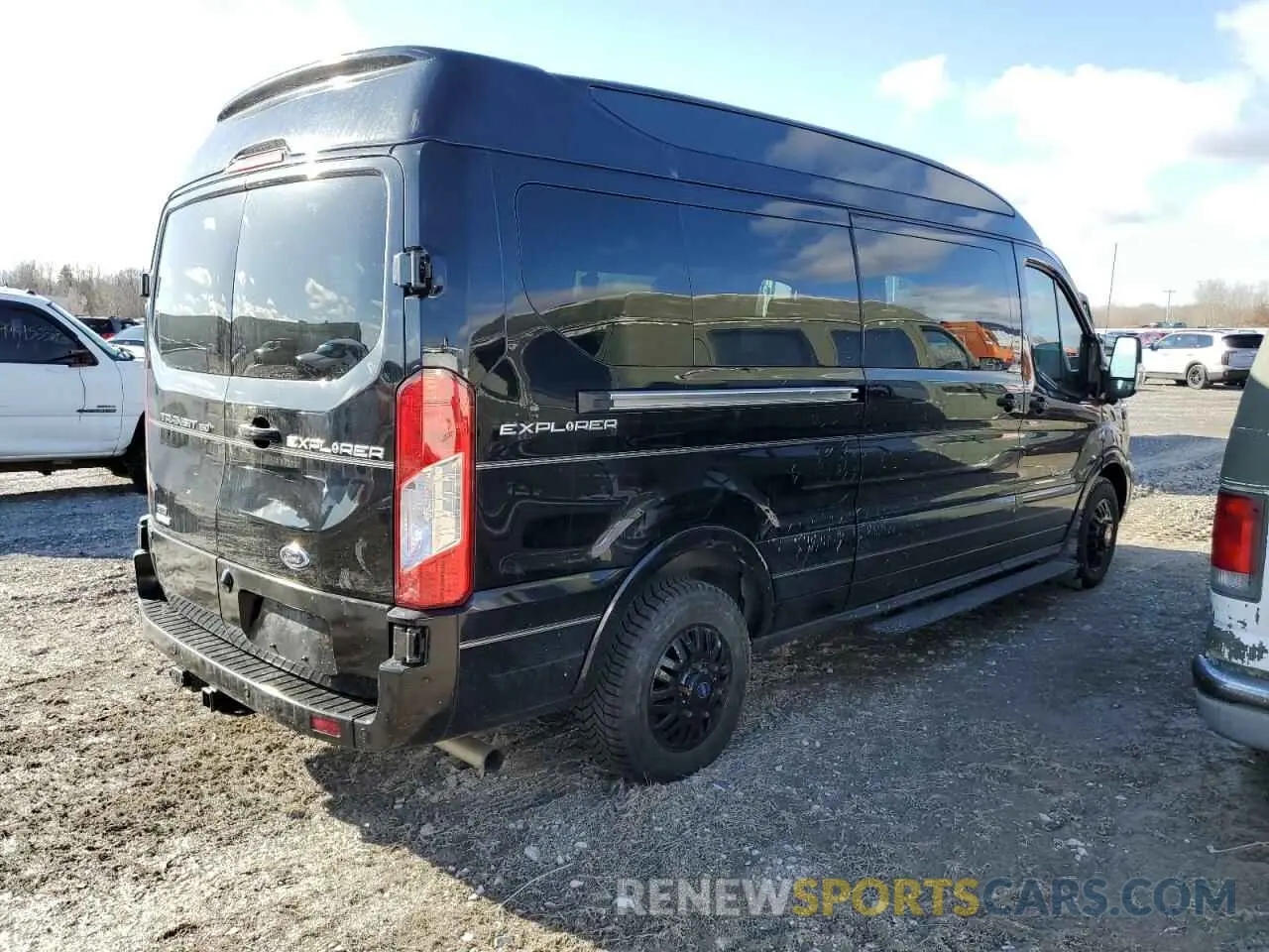3 Photograph of a damaged car 1FTYE2YG1PKA84538 FORD TRANSIT 2023