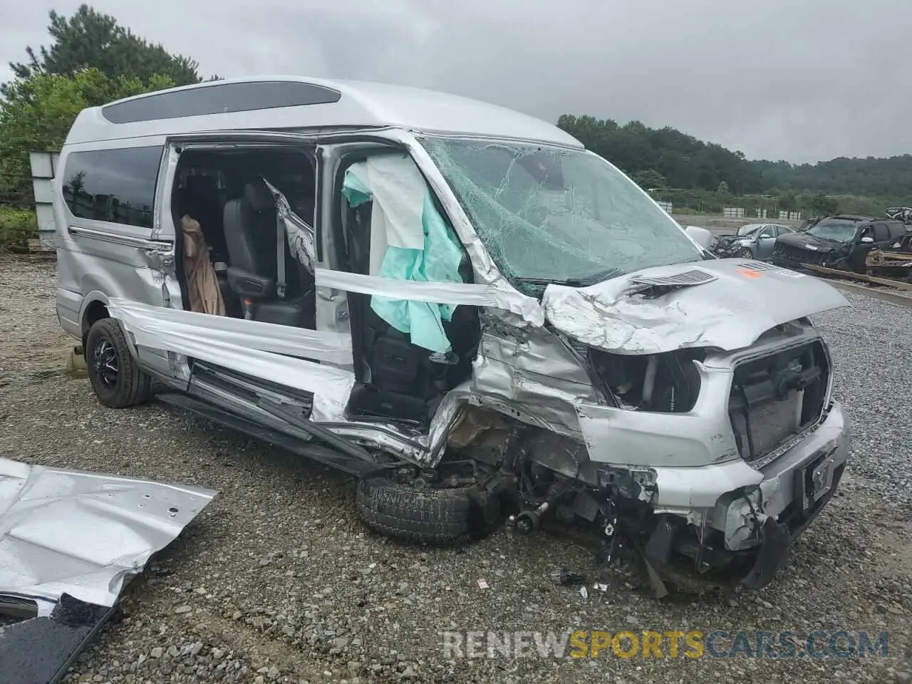 4 Photograph of a damaged car 1FTYE2YG1PKB97065 FORD TRANSIT 2023