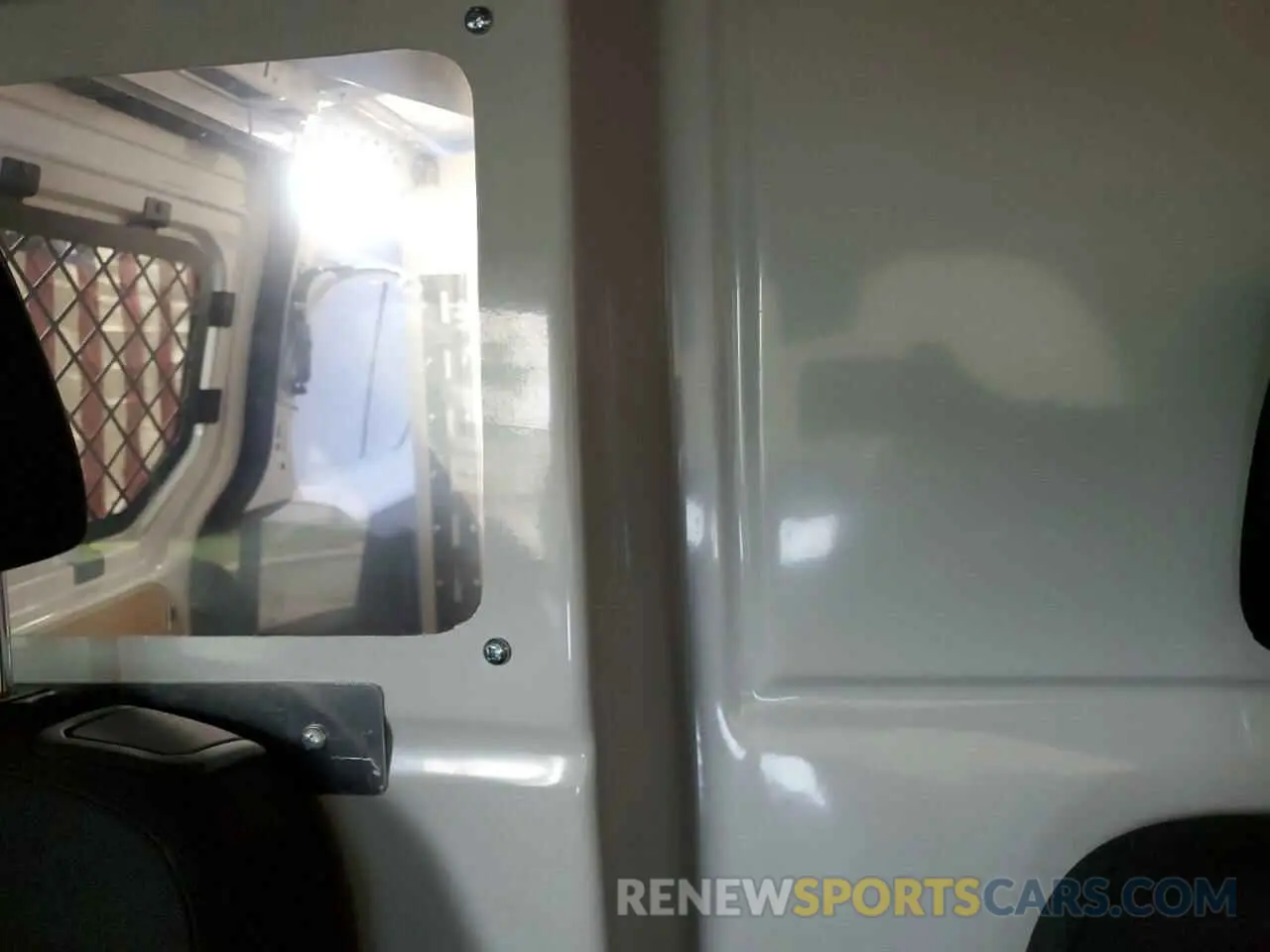 10 Photograph of a damaged car NM0LS7S22P1547819 FORD TRANSIT 2023
