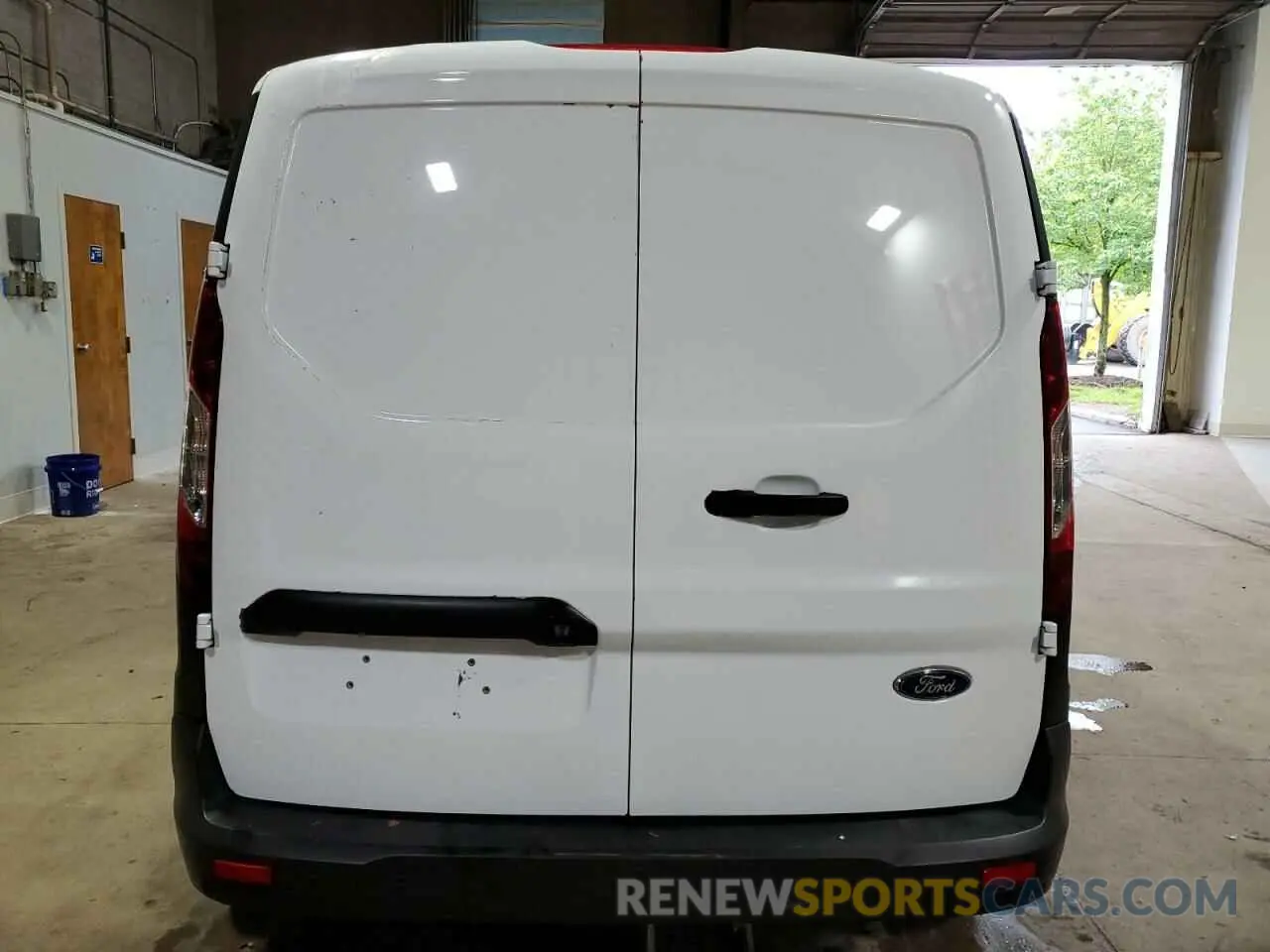6 Photograph of a damaged car NM0LS7S22P1547819 FORD TRANSIT 2023