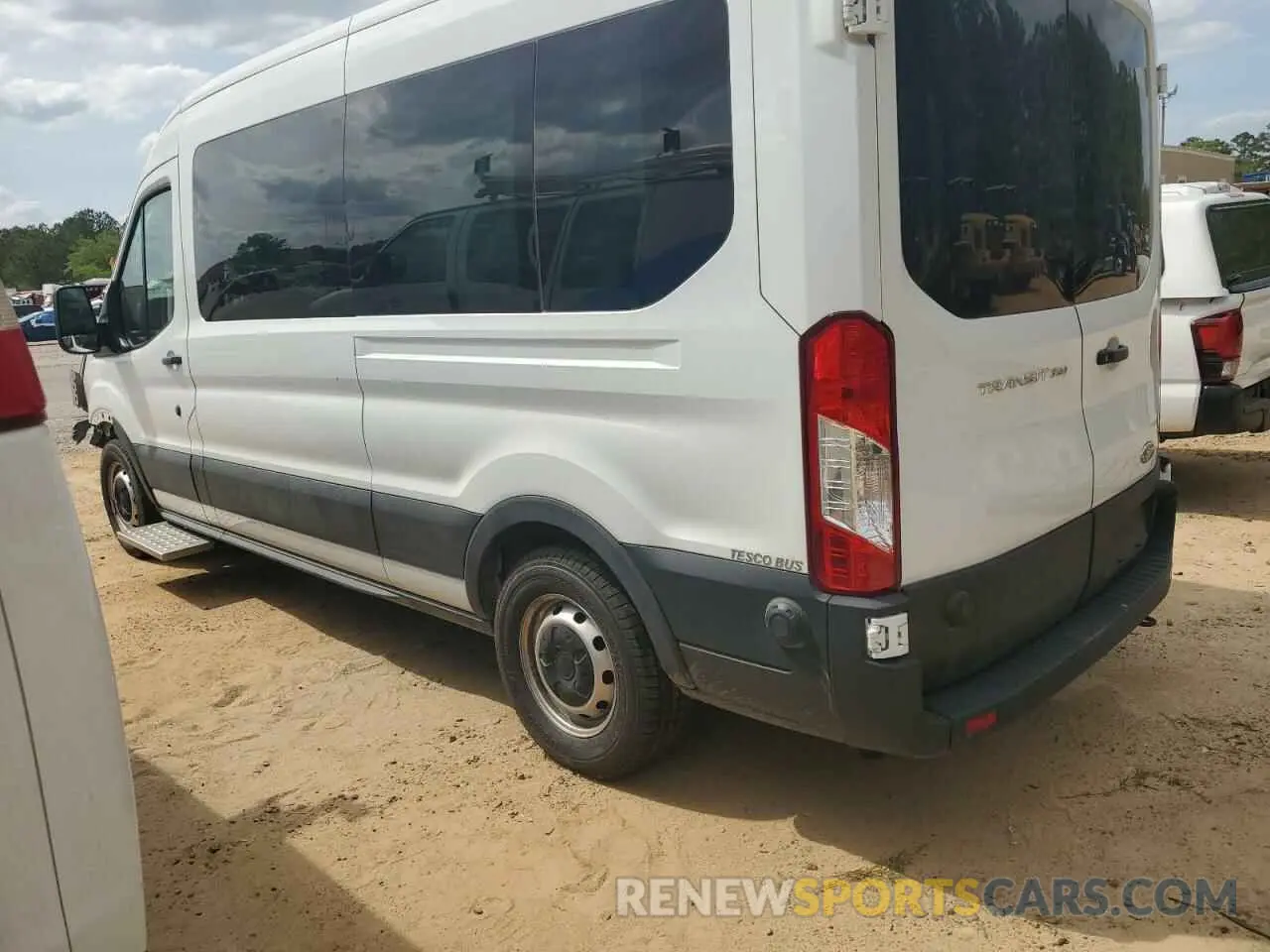 2 Photograph of a damaged car 1FBAX2C88RKA07720 FORD TRANSIT 2024