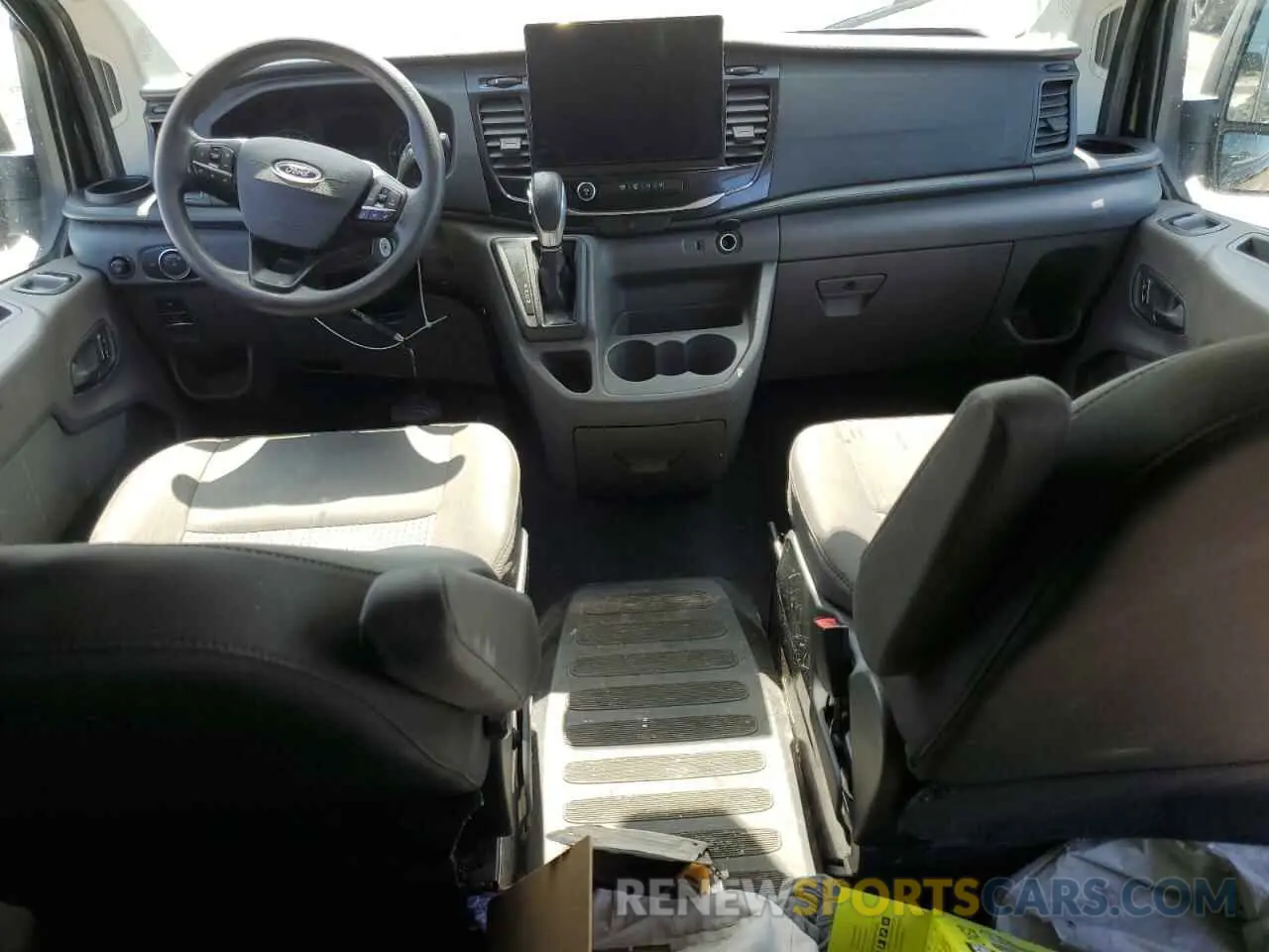 8 Photograph of a damaged car 1FBAX2Y85RKA49934 FORD TRANSIT 2024