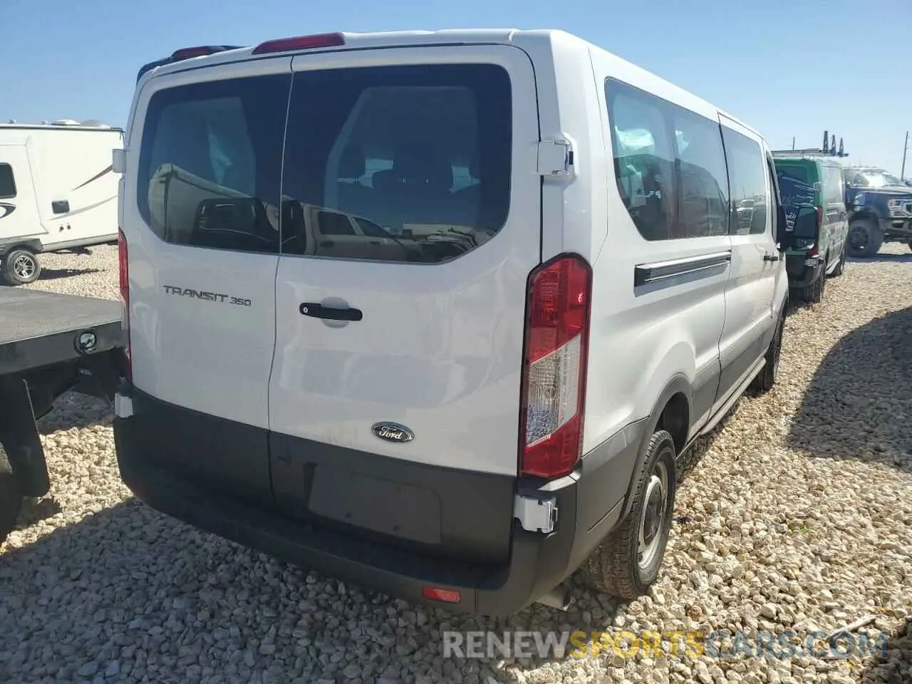 3 Photograph of a damaged car 1FBAX2Y8XRKB30153 FORD TRANSIT 2024