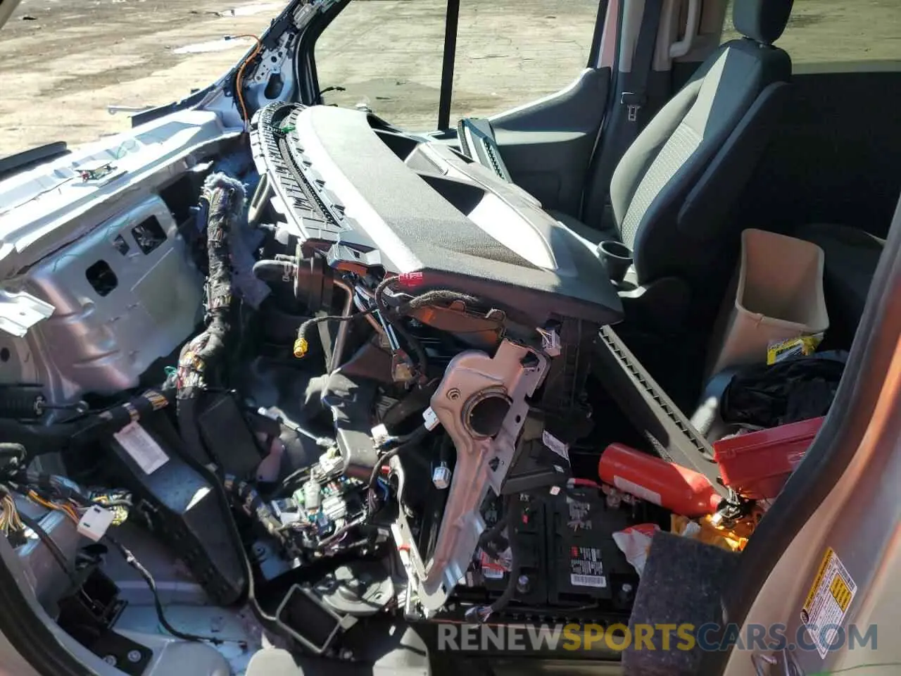 7 Photograph of a damaged car 1FBAX9C83RKB30446 FORD TRANSIT 2024
