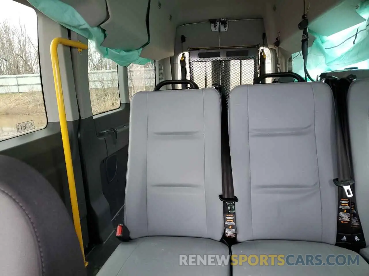 10 Photograph of a damaged car 1FDVU4X8XRKA83155 FORD TRANSIT 2024