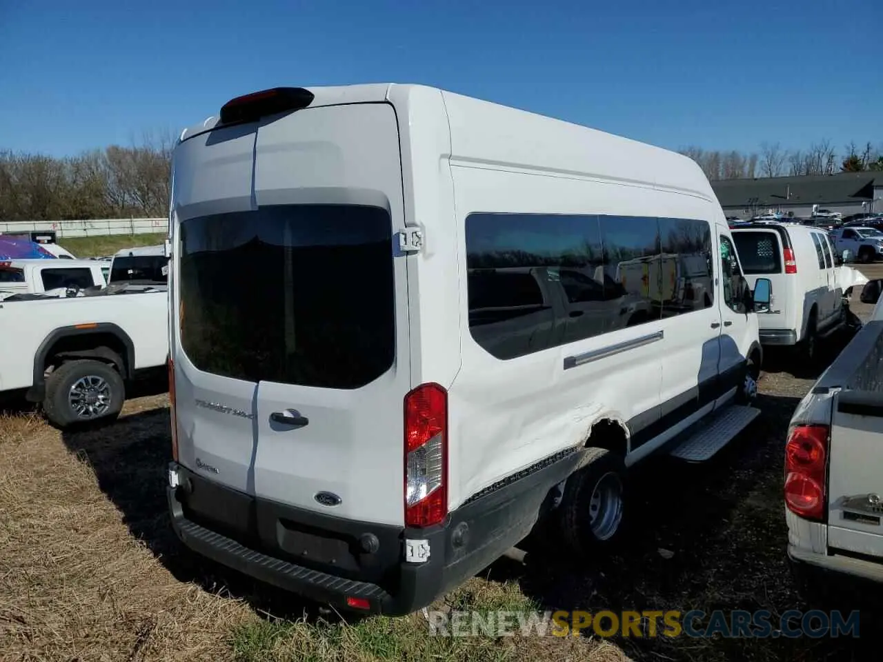 3 Photograph of a damaged car 1FDVU4X8XRKA83155 FORD TRANSIT 2024