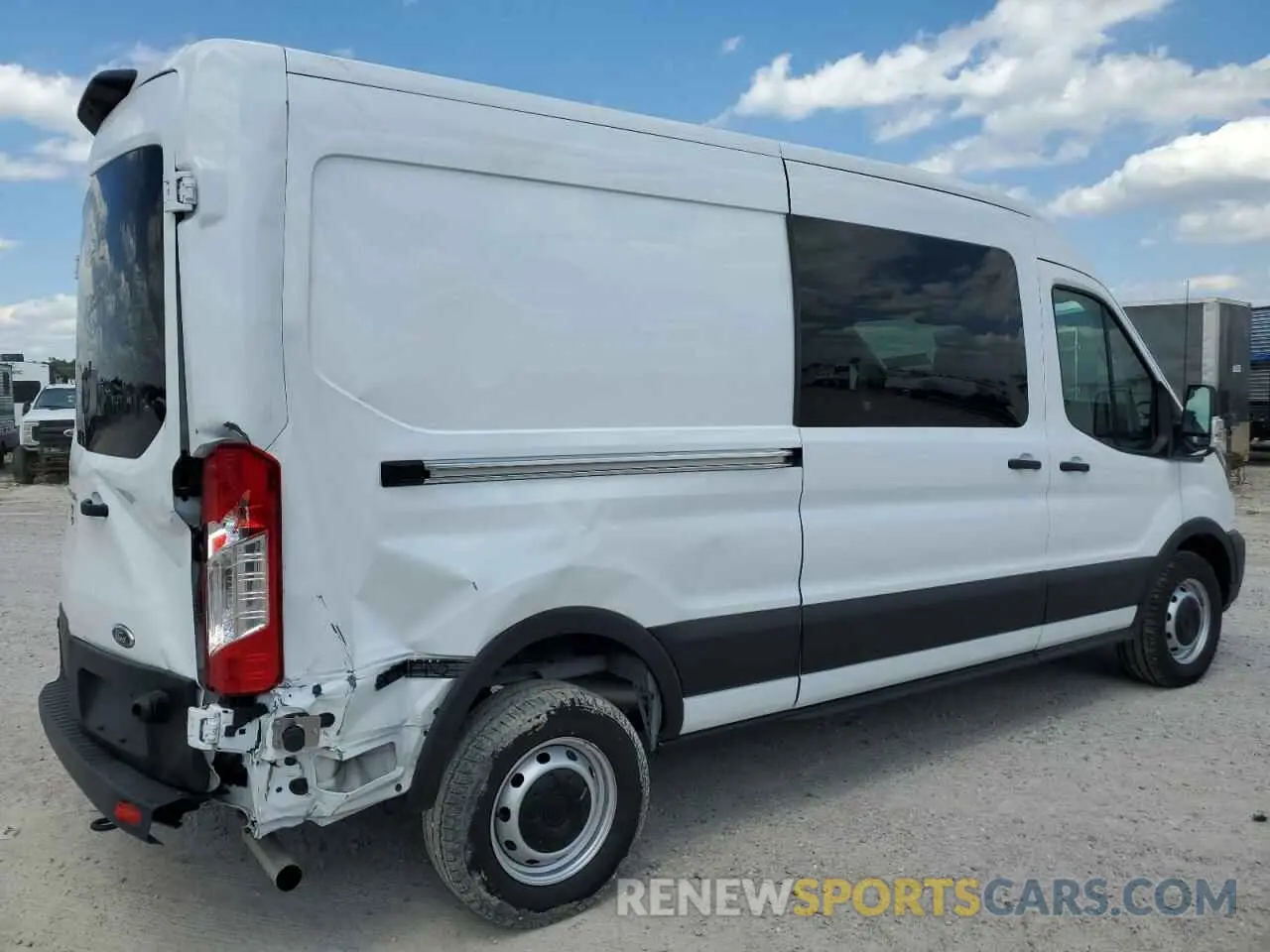 3 Photograph of a damaged car 1FTBR1C86RKB58608 FORD TRANSIT 2024