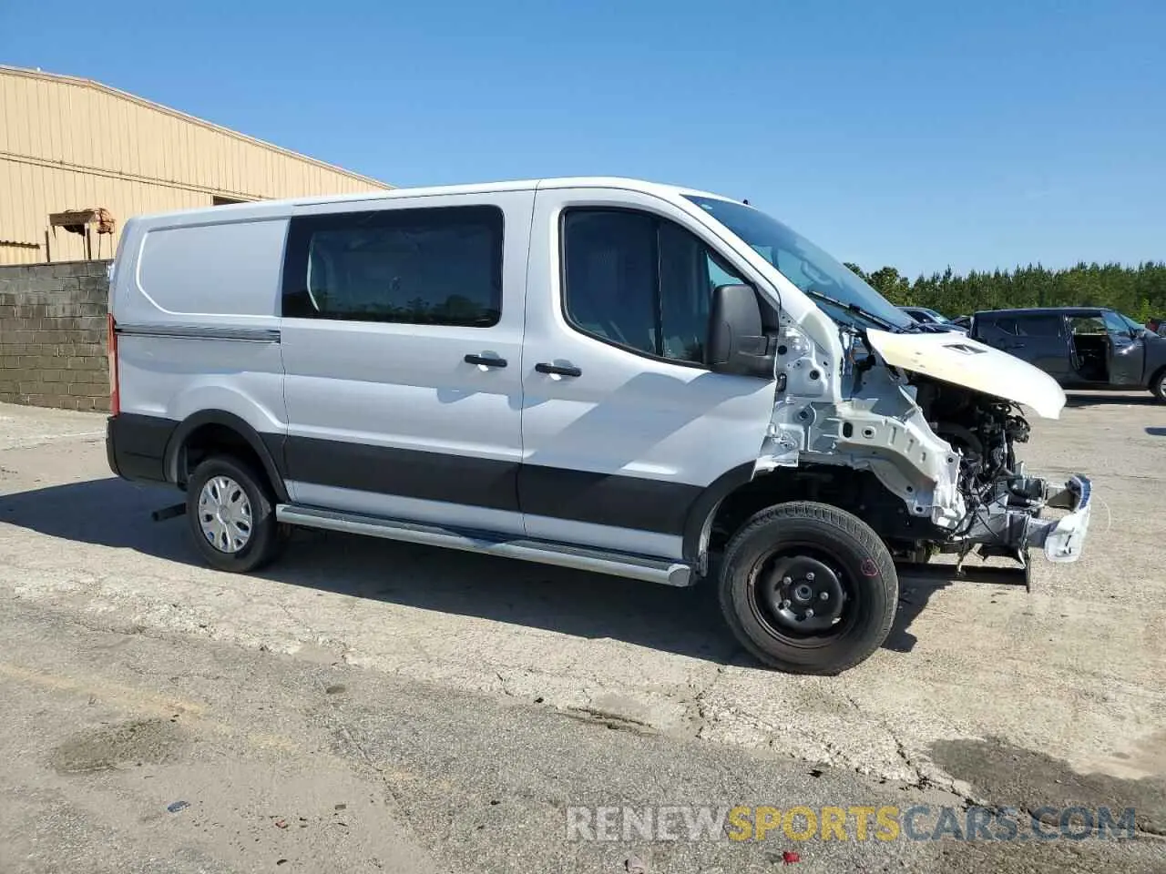 4 Photograph of a damaged car 1FTBR1Y85RKA71078 FORD TRANSIT 2024