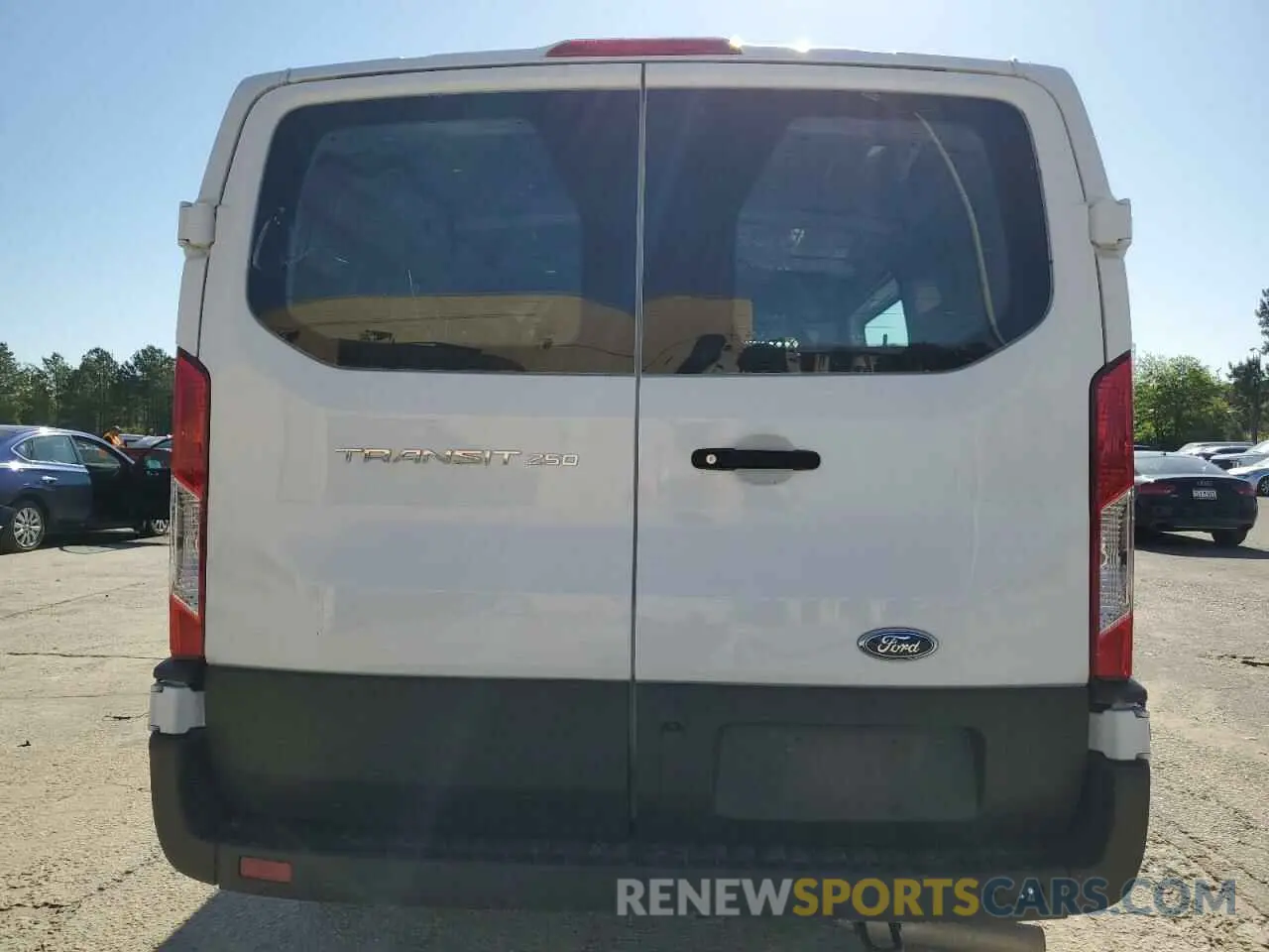 6 Photograph of a damaged car 1FTBR1Y85RKA71078 FORD TRANSIT 2024