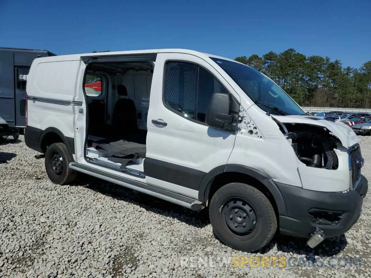 4 Photograph of a damaged car 1FTBR1Y88RKA68787 FORD TRANSIT 2024
