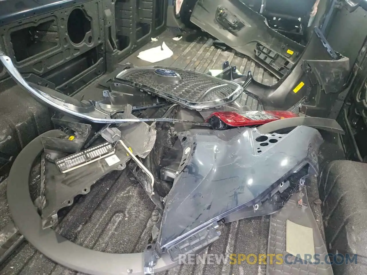 13 Photograph of a damaged car 1FTBW2YG1RKB57199 FORD TRANSIT 2024
