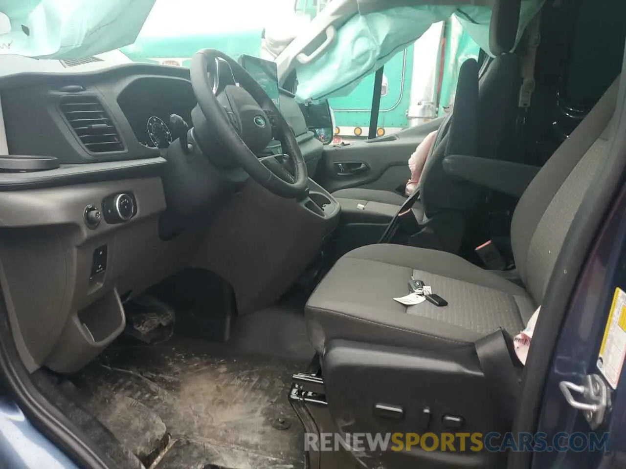 7 Photograph of a damaged car 1FTBW2YG1RKB57199 FORD TRANSIT 2024