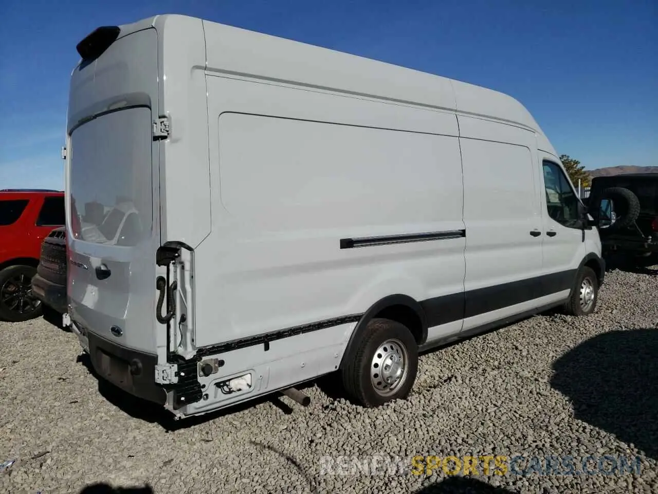 3 Photograph of a damaged car 1FTBW3UGXRKA44492 FORD TRANSIT 2024