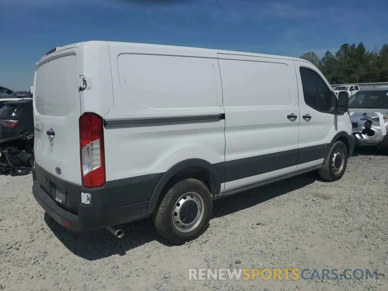 3 Photograph of a damaged car 1FTYE1Y83RKA09653 FORD TRANSIT 2024
