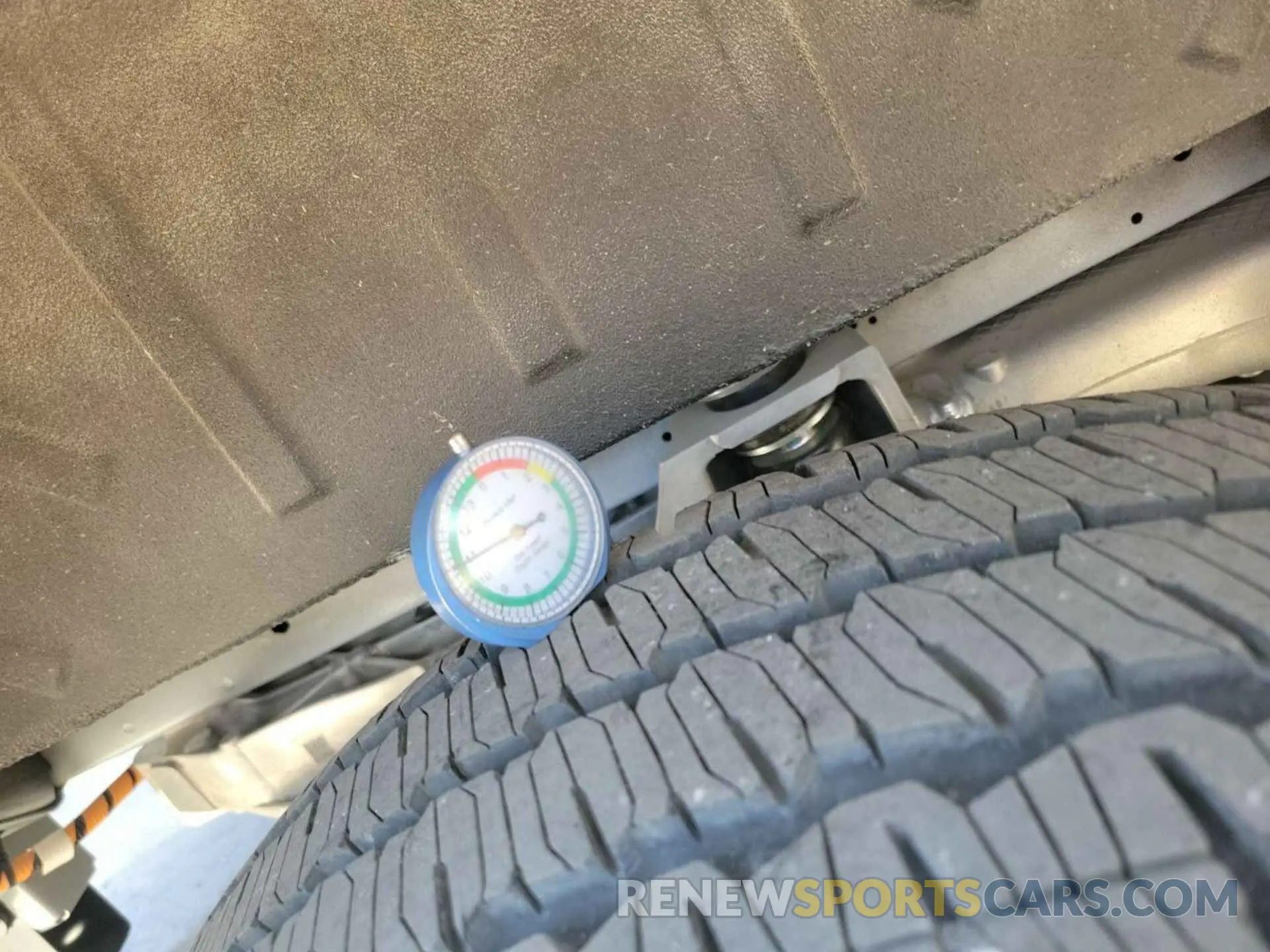 16 Photograph of a damaged car 1FTBW1YM2SKA13019 FORD TRANSIT 2025