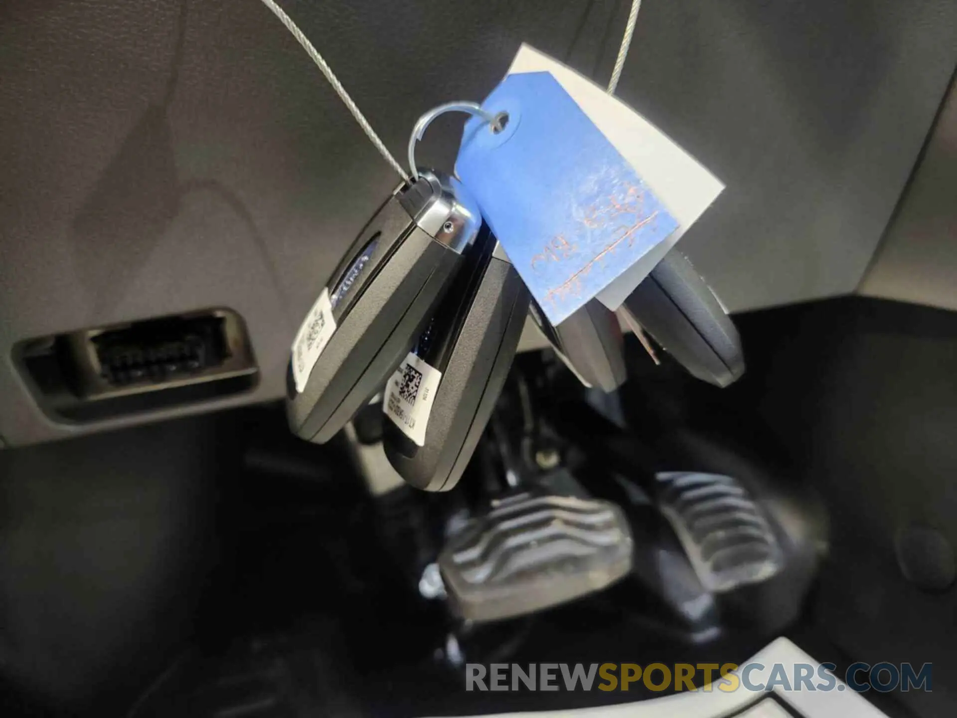 26 Photograph of a damaged car 1FTBW1YM5SKA13001 FORD TRANSIT 2025