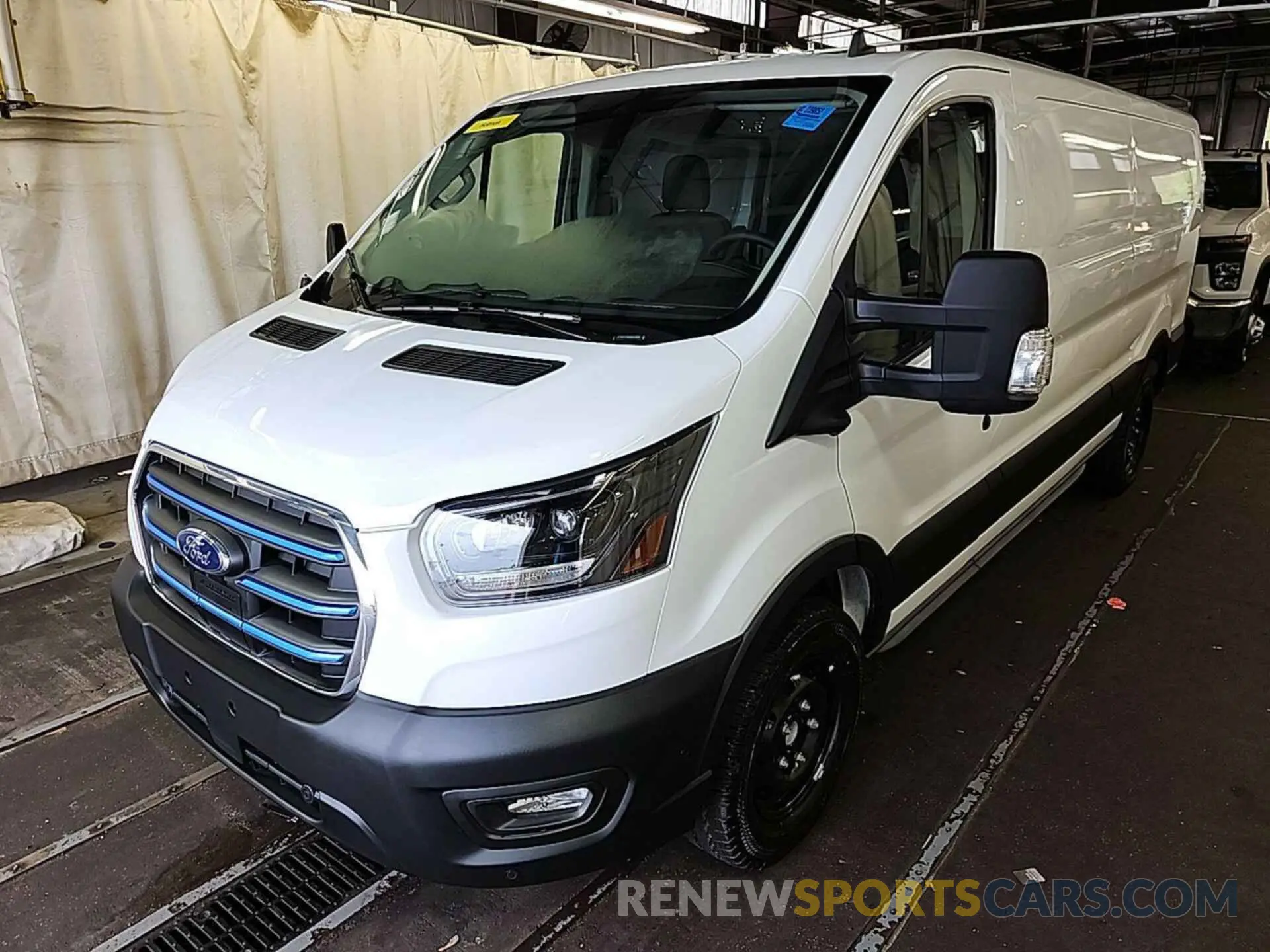 12 Photograph of a damaged car 1FTBW1YM5SKA13080 FORD TRANSIT 2025
