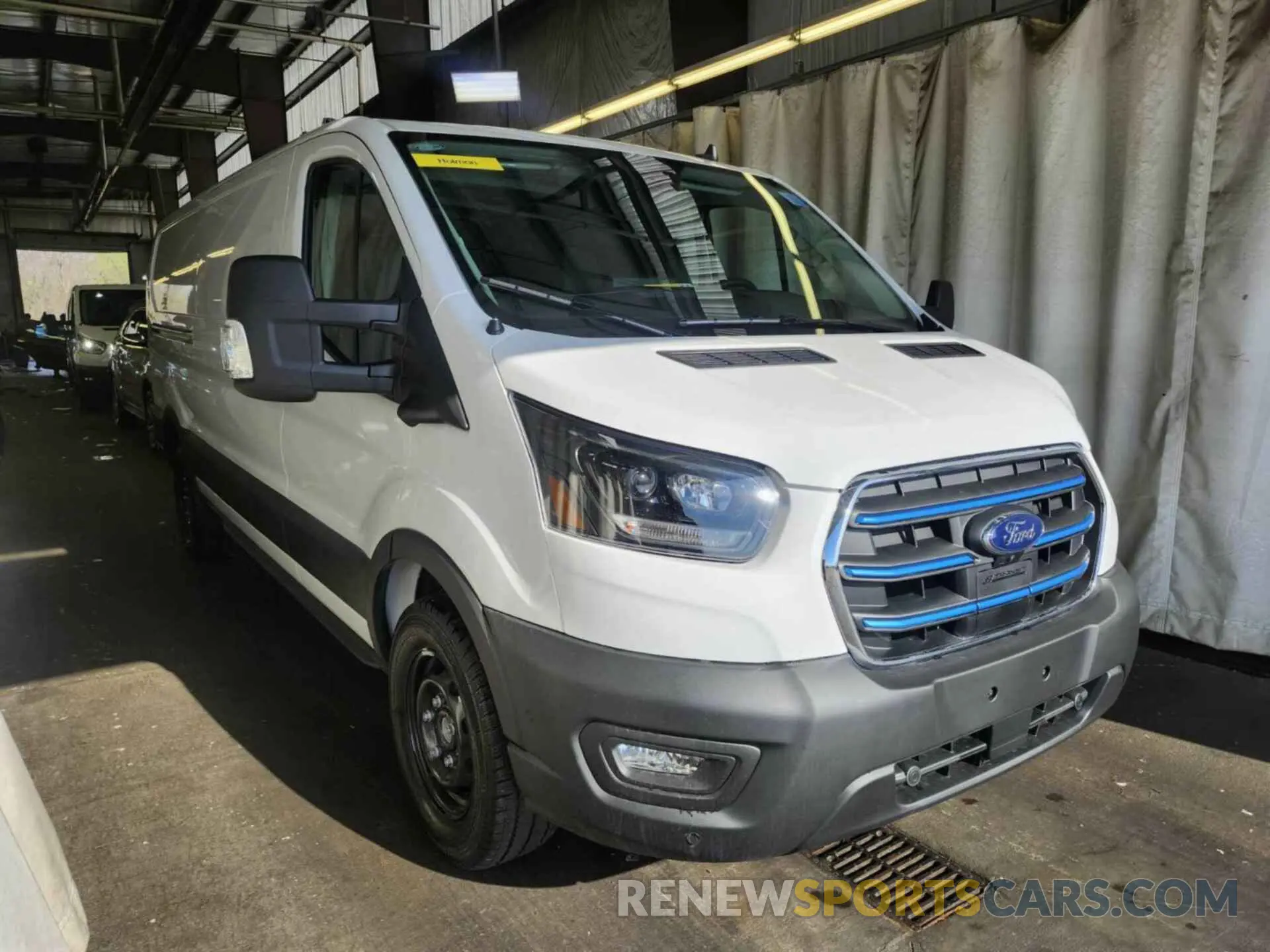 16 Photograph of a damaged car 1FTBW1YM6SKA13038 FORD TRANSIT 2025