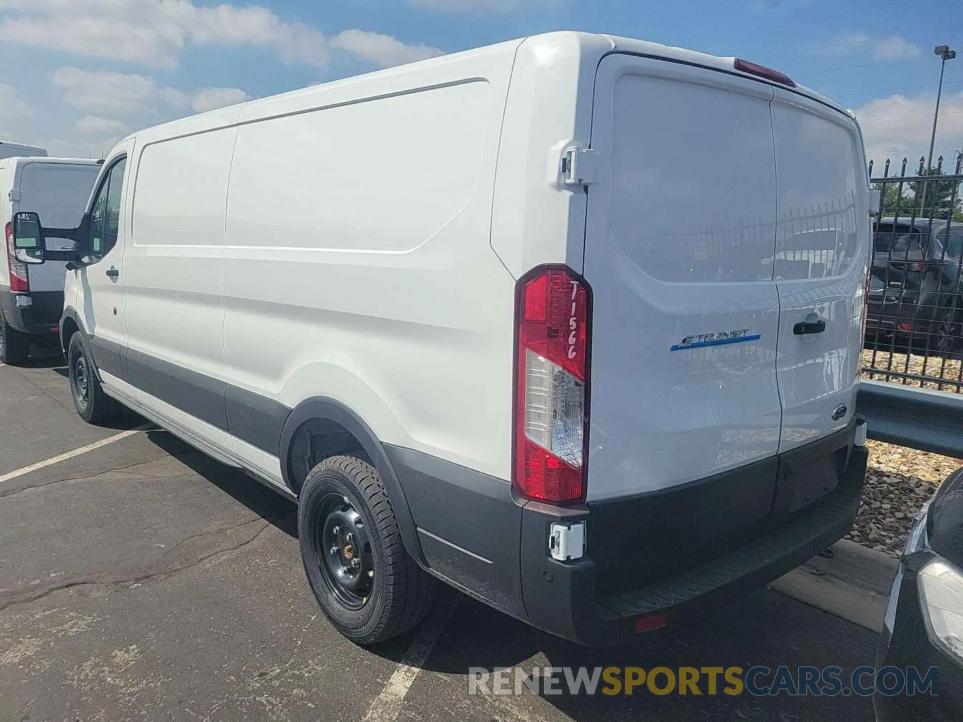 3 Photograph of a damaged car 1FTBW1YM9SKA12952 FORD TRANSIT 2025