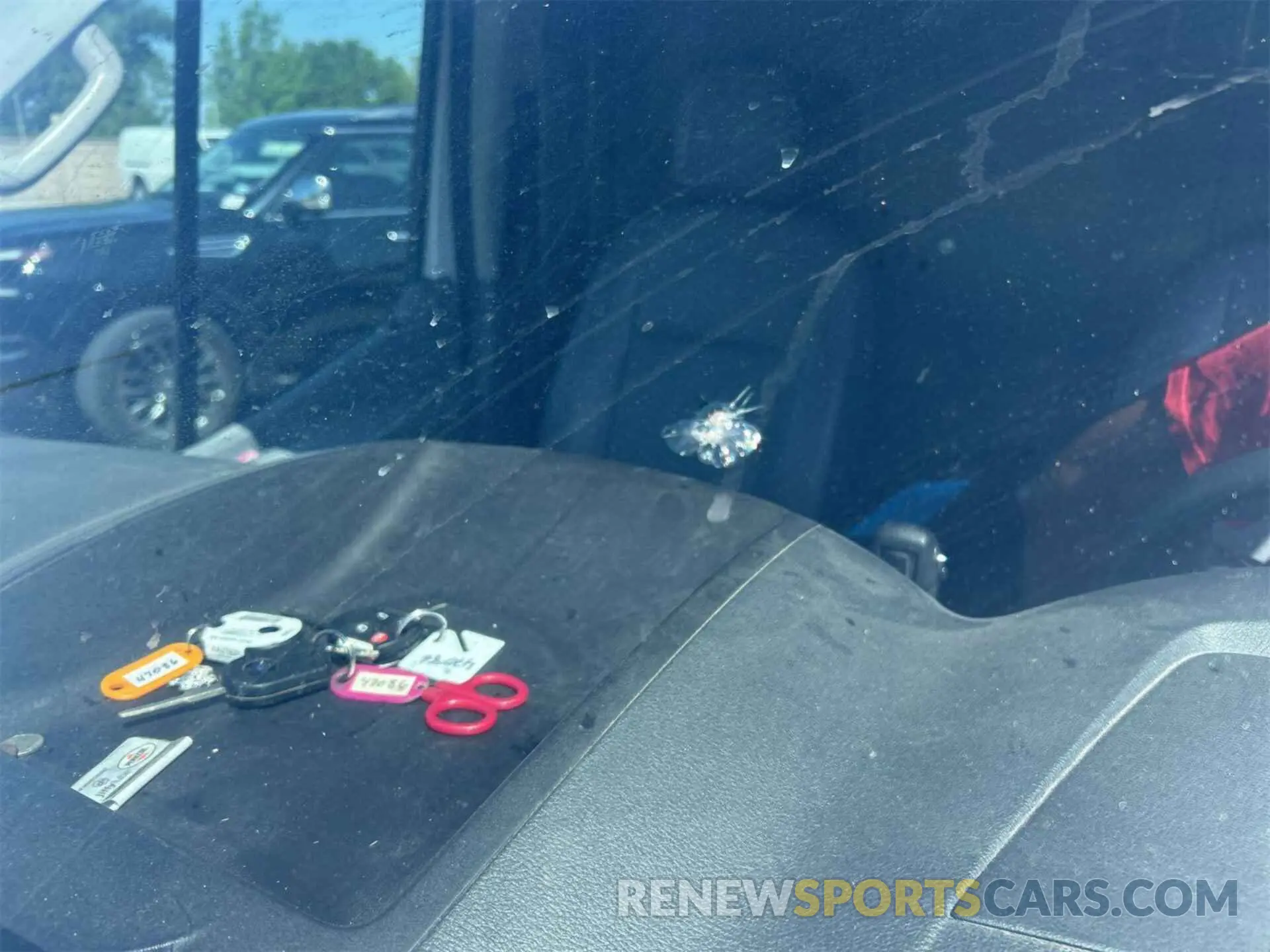 11 Photograph of a damaged car 1FTYR1CM1KKA80395 FORD TRANSIT-250 2019