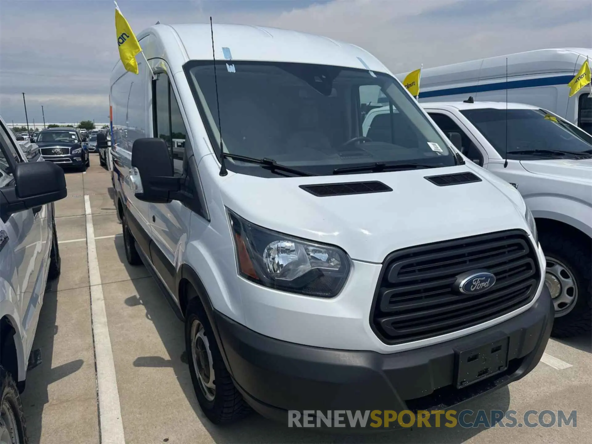 12 Photograph of a damaged car 1FTYR1CM1KKA80395 FORD TRANSIT-250 2019