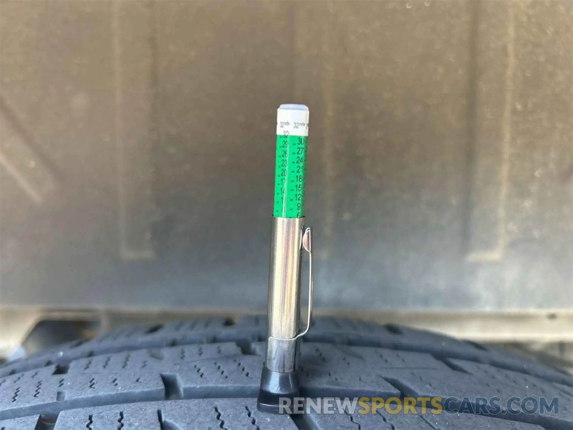15 Photograph of a damaged car 1FTYR1CM1KKA80395 FORD TRANSIT-250 2019